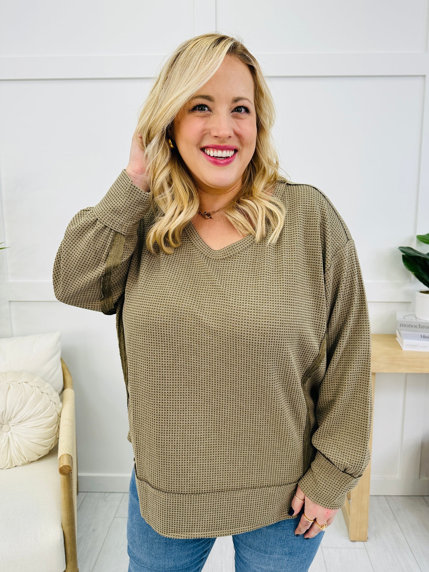 REG/CURVY Picture Perfect Pullover Top- Multiple Colors!