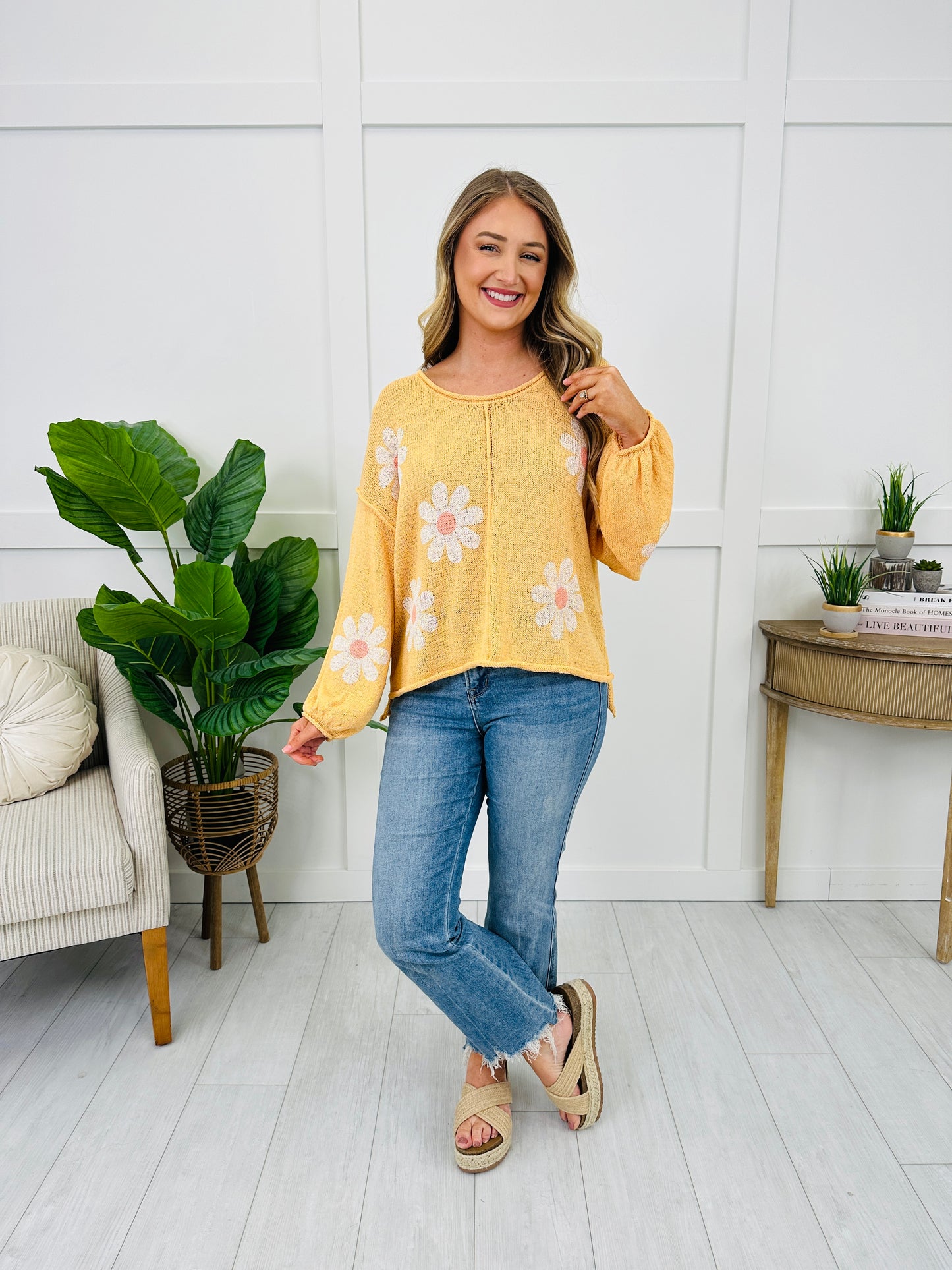 Blooming Good Vibes Top in Apricot