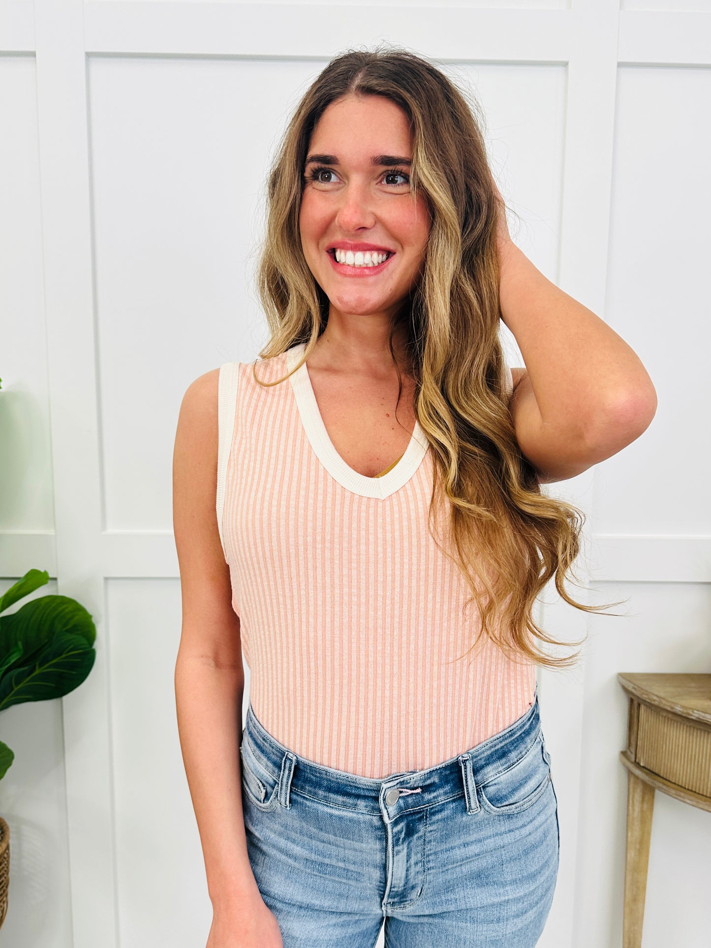 Sideline Style Tank Top In Coral