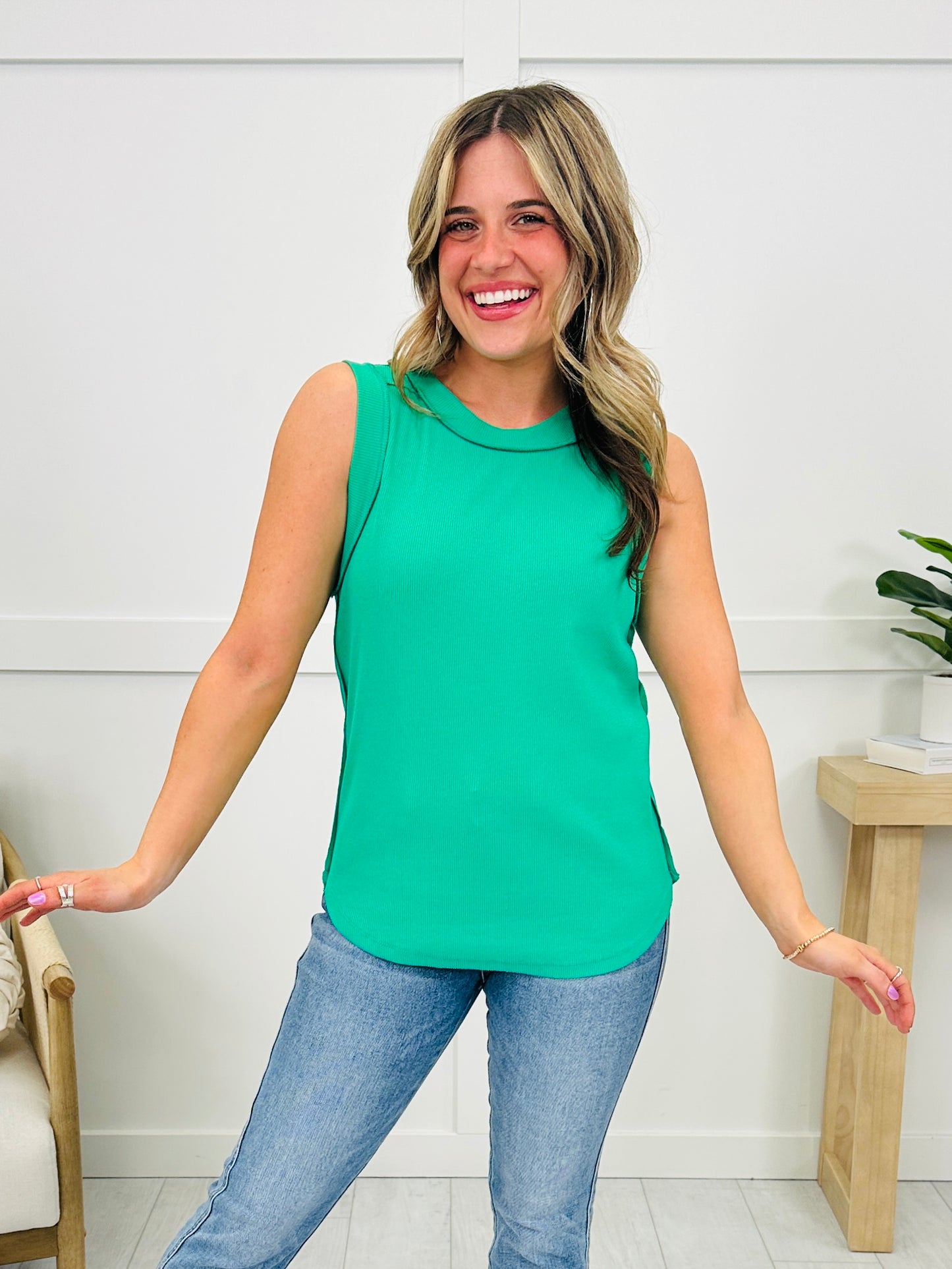 Basic Babe MOCO Exclusive Design Tank Top In Kelly Green