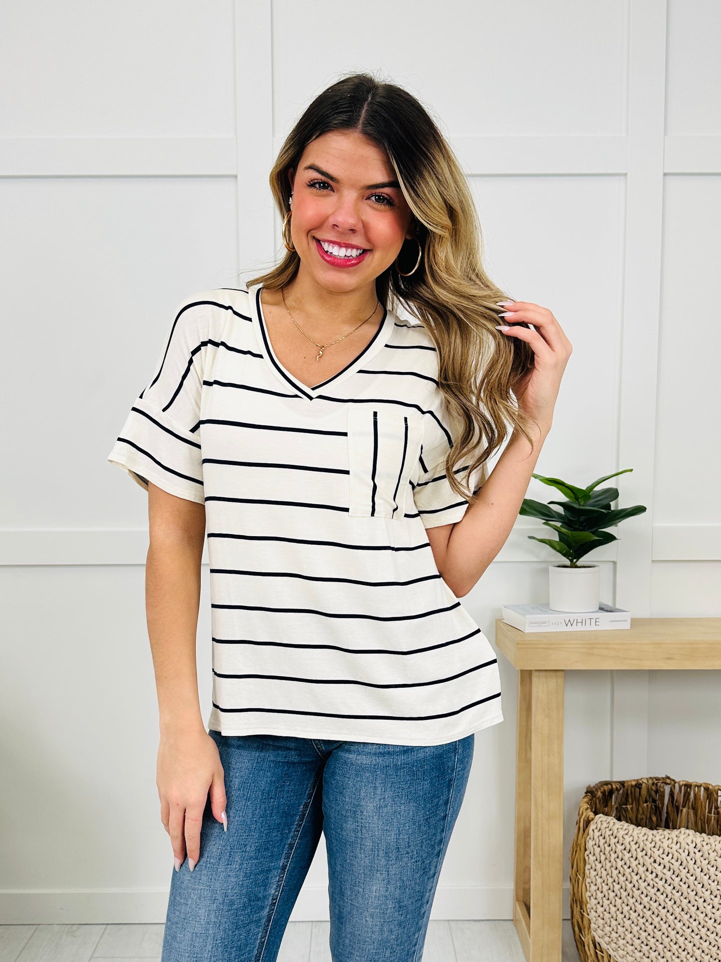 Simply Effortless Top- Multiple Colors!