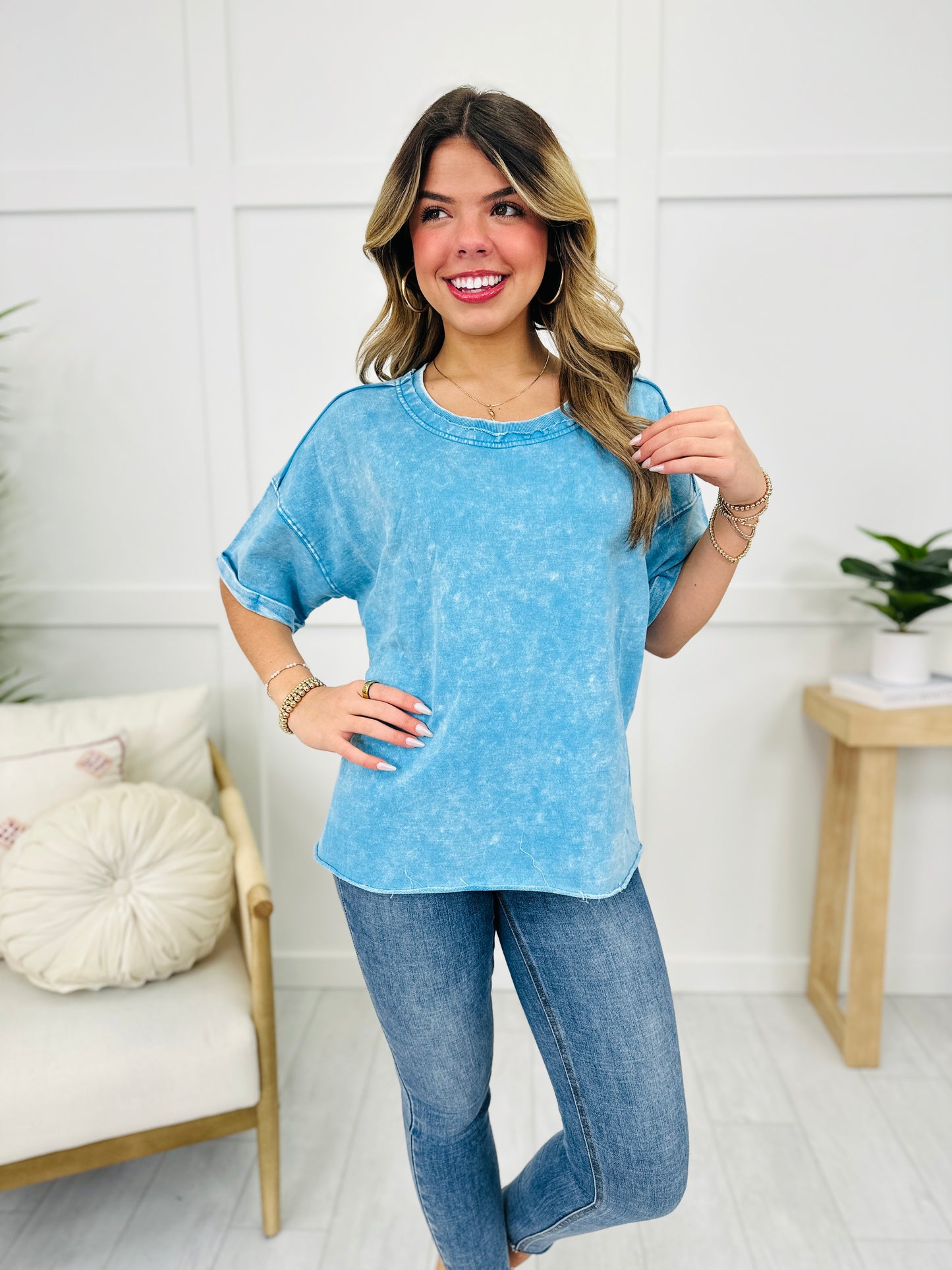 DOORBUSTER! Worn To Perfection Top- Multiple Colors!