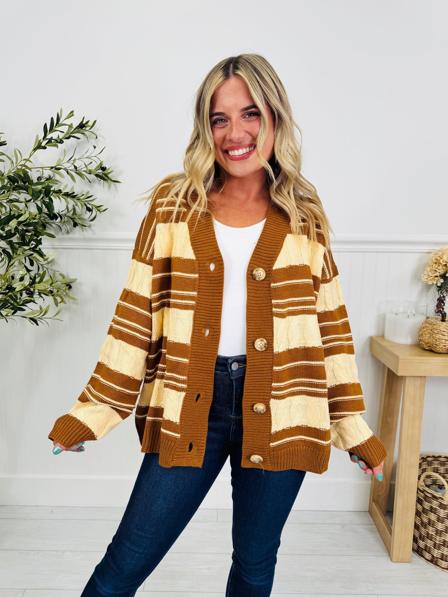 Autumn Essentials Cardigan