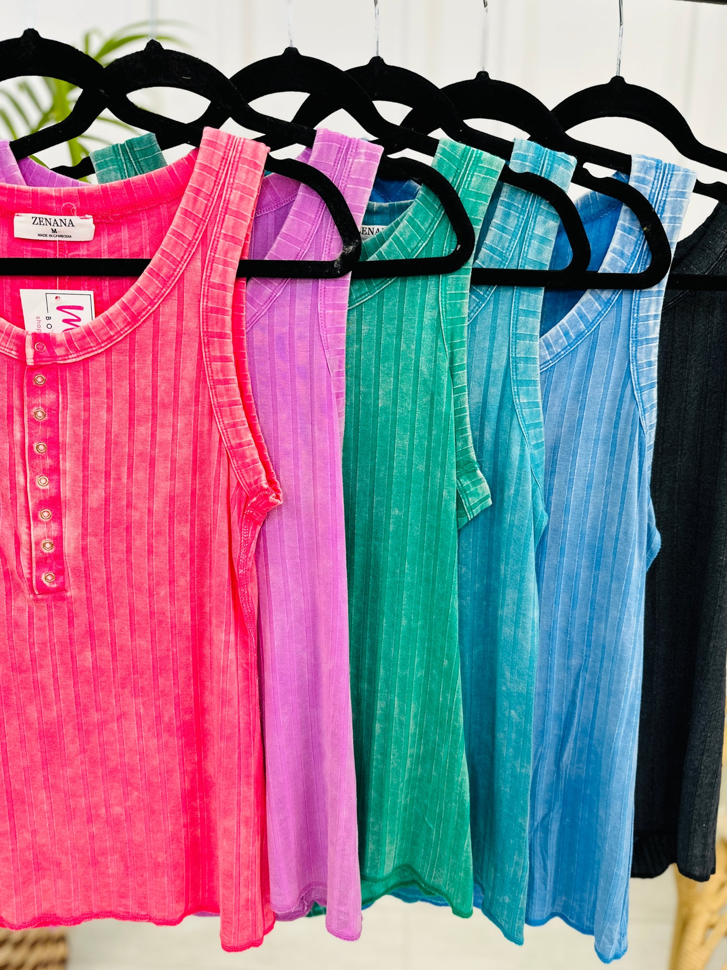 DOORBUSTER! Don't Let A Good Thing Go Tank Top- Multiple Colors!