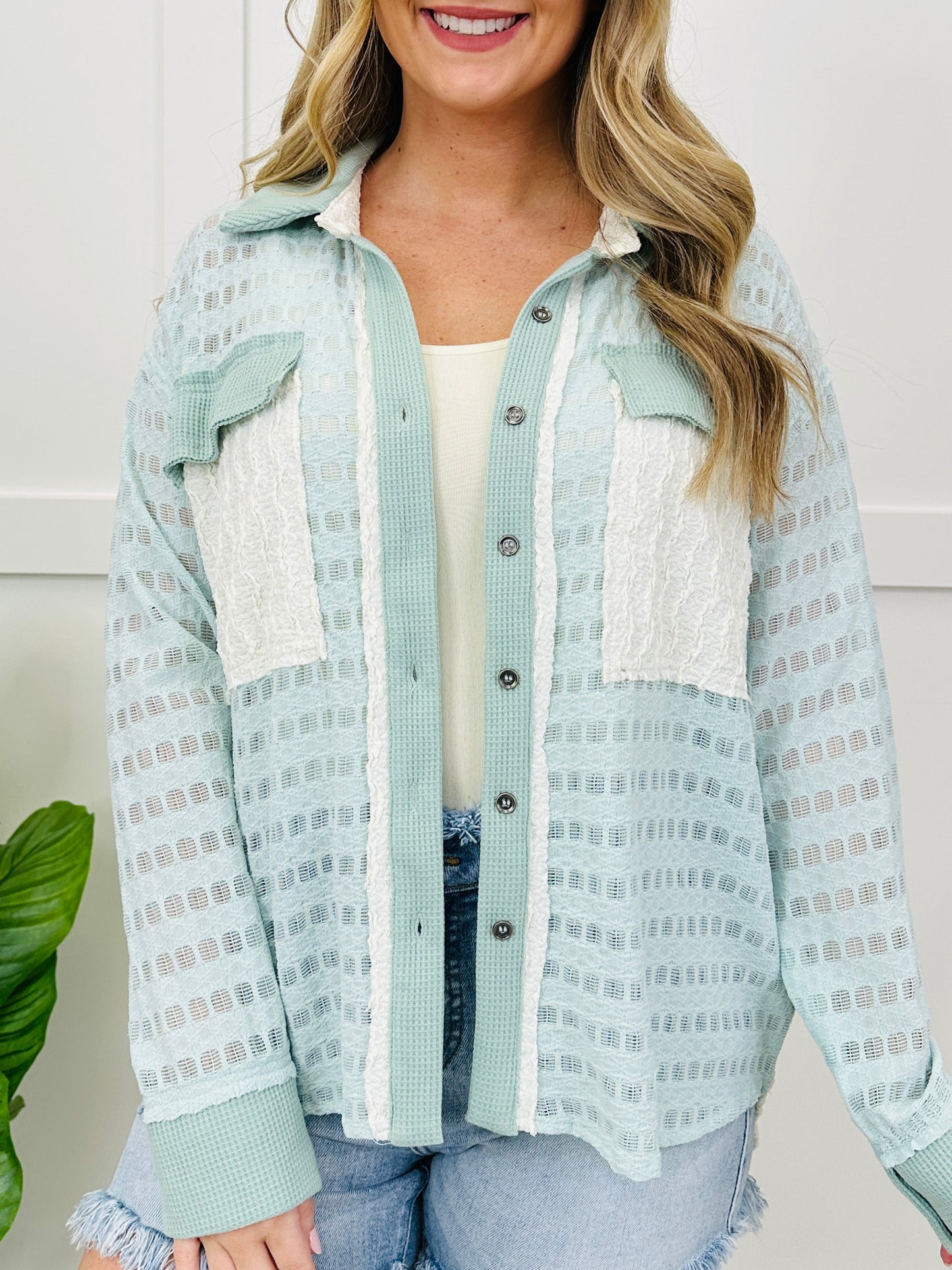 Salt Air Pocket Top In Mint
