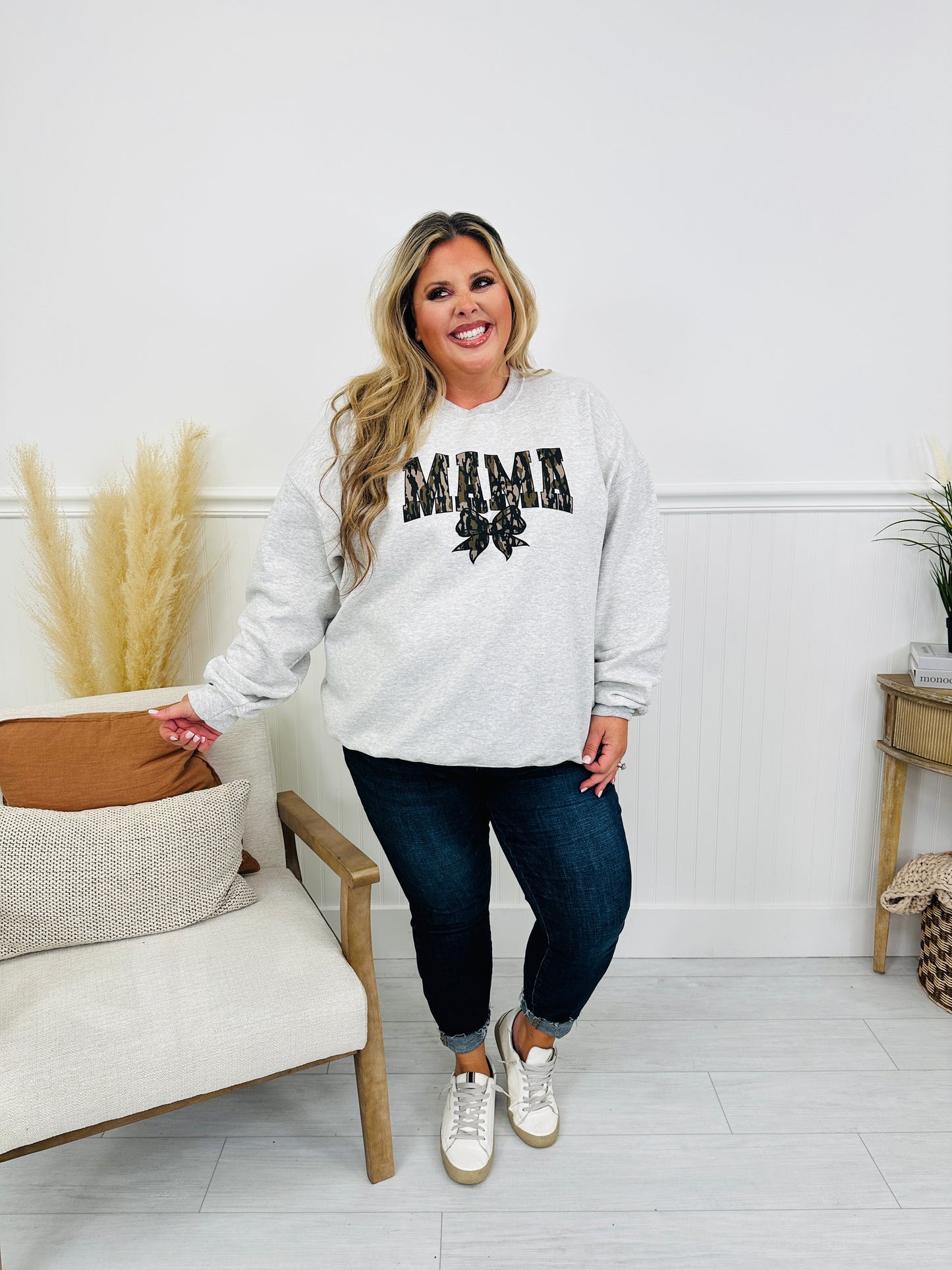Mama Camo Graphic Crewneck Sweatshirt