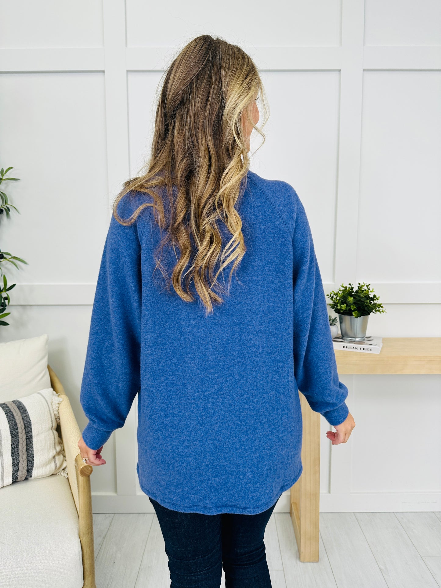 Snap Out Of It Top in Marlin