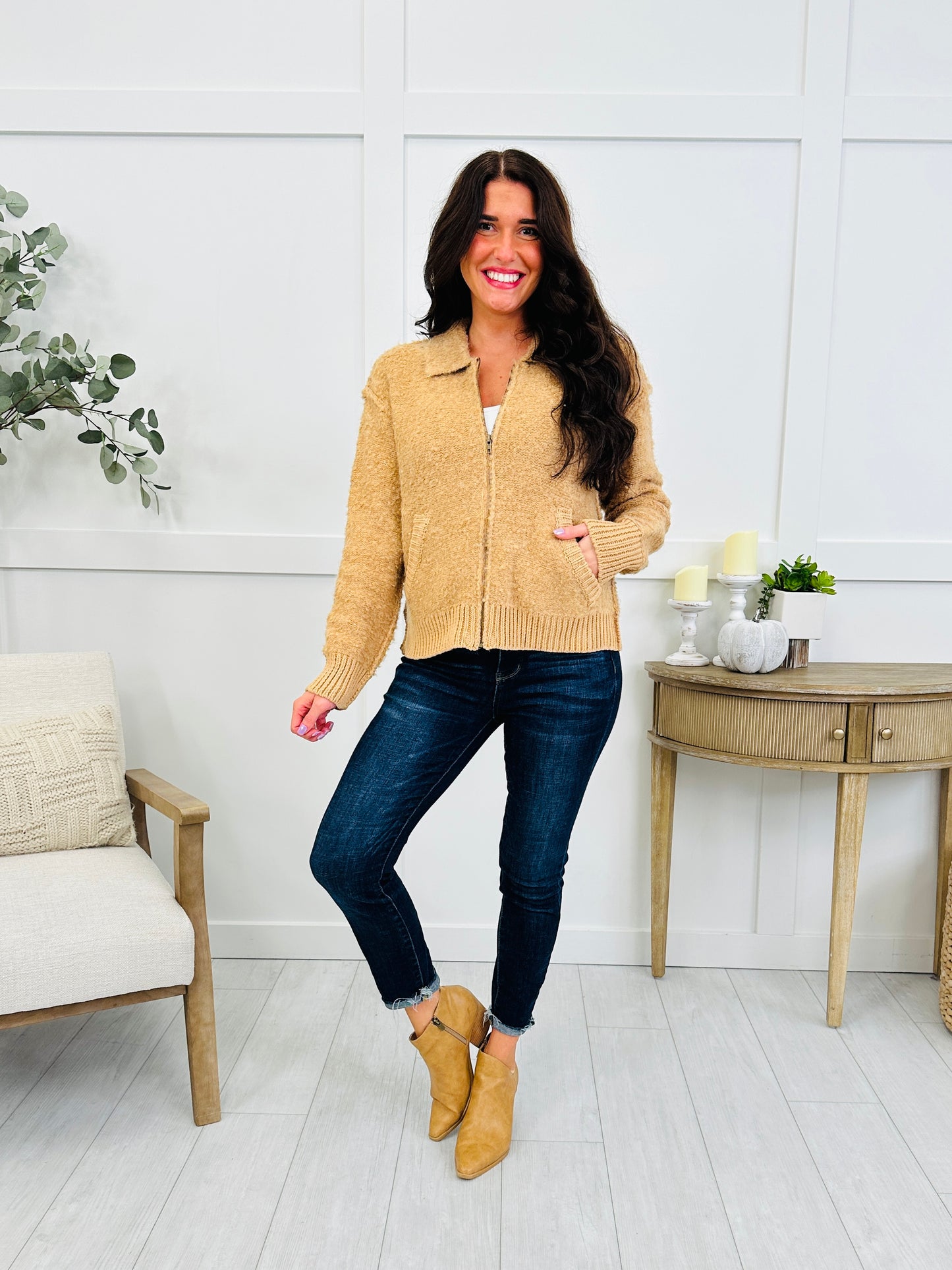 The Soft Landing Jacket In Latte