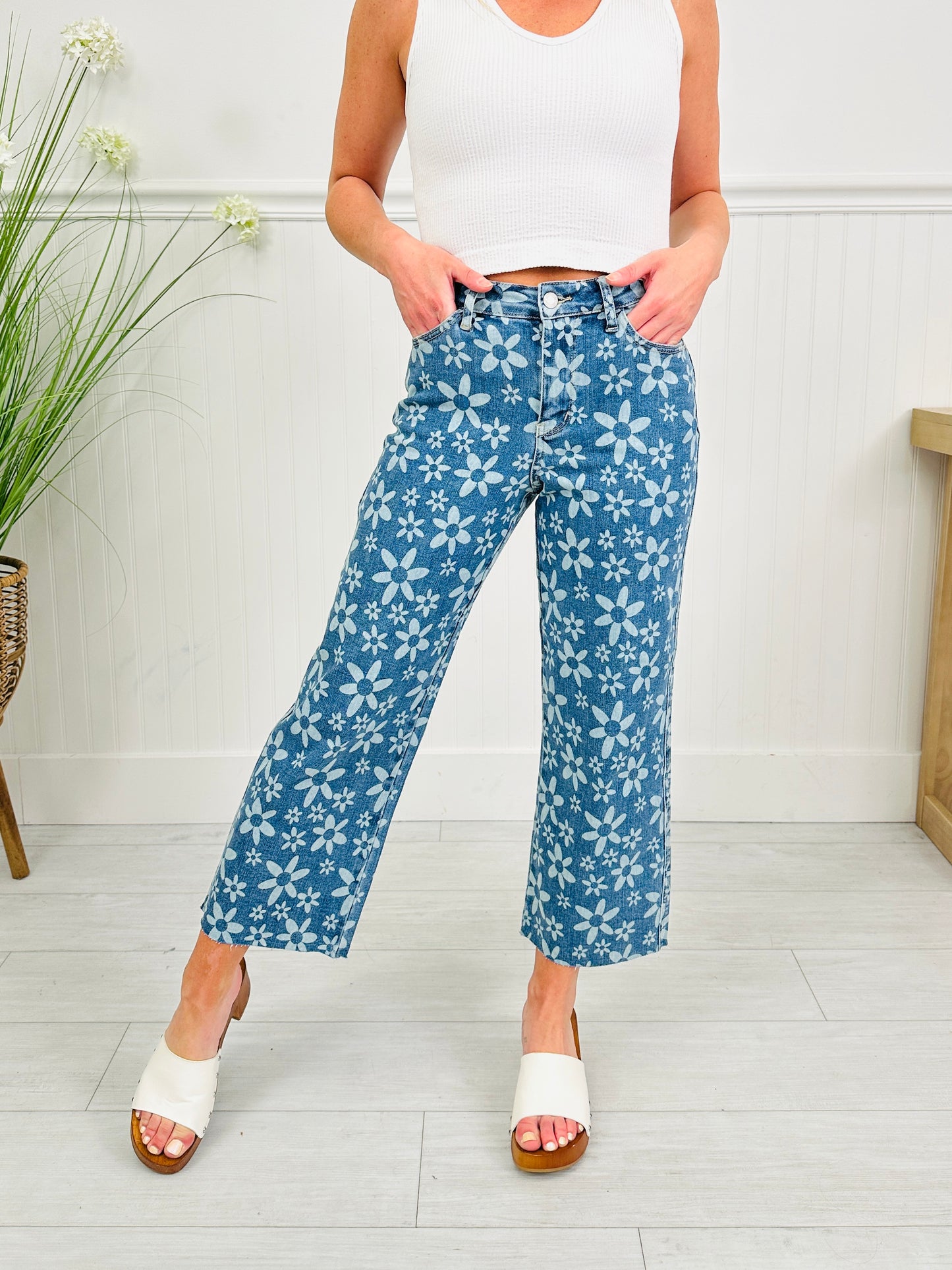 Judy Blue Daisy Daze Cropped Wide Leg Jeans