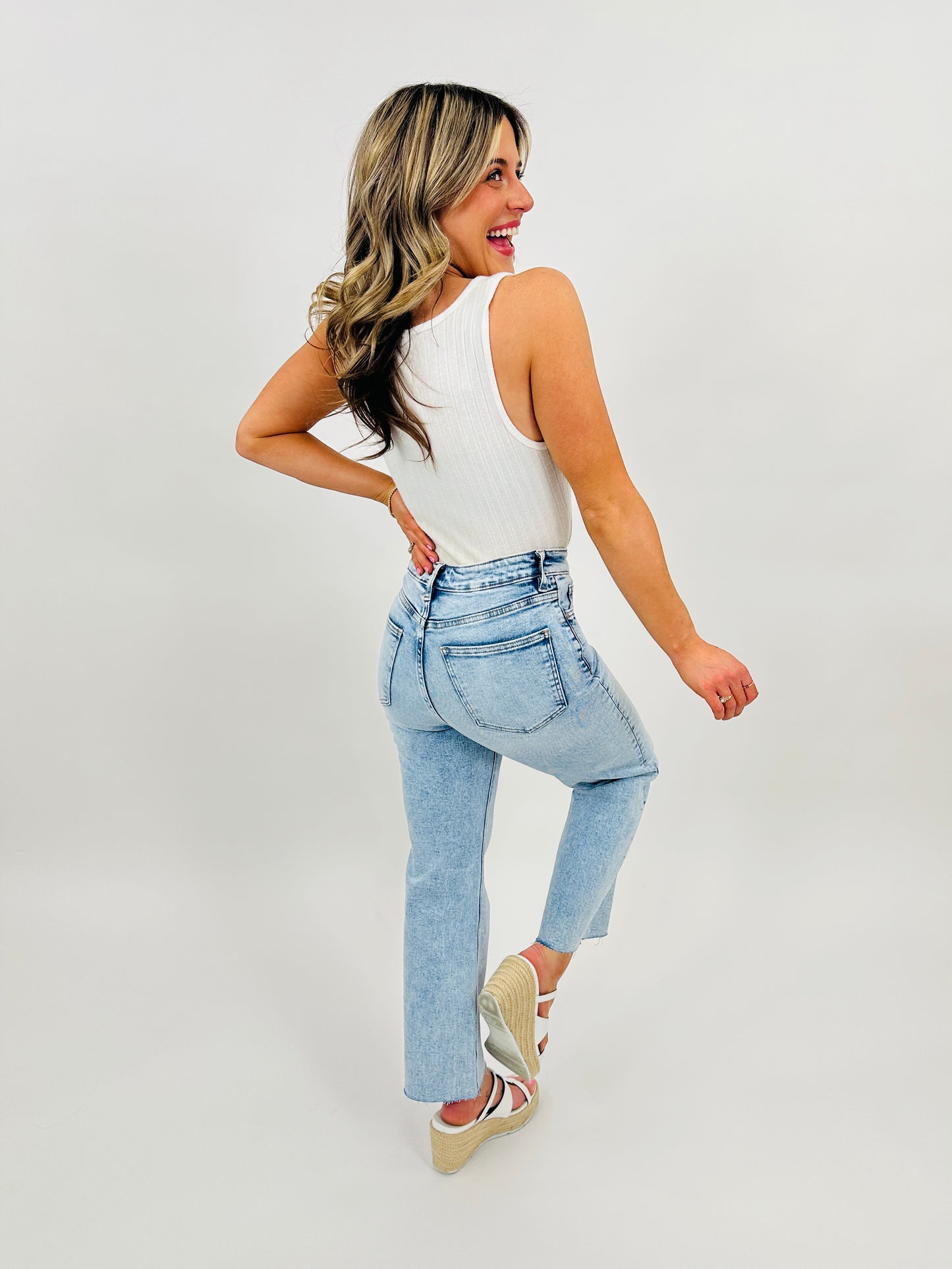 Can't Crop The Feeling MOCO Exclusive Tummy Control Cropped Wide Leg Jeans