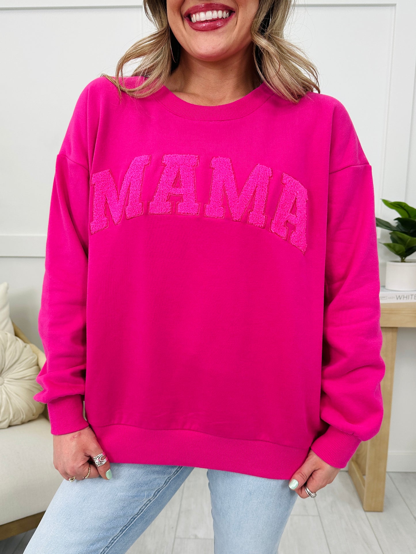 Hey Mama MOCO Exclusive Crewneck In Hot Pink