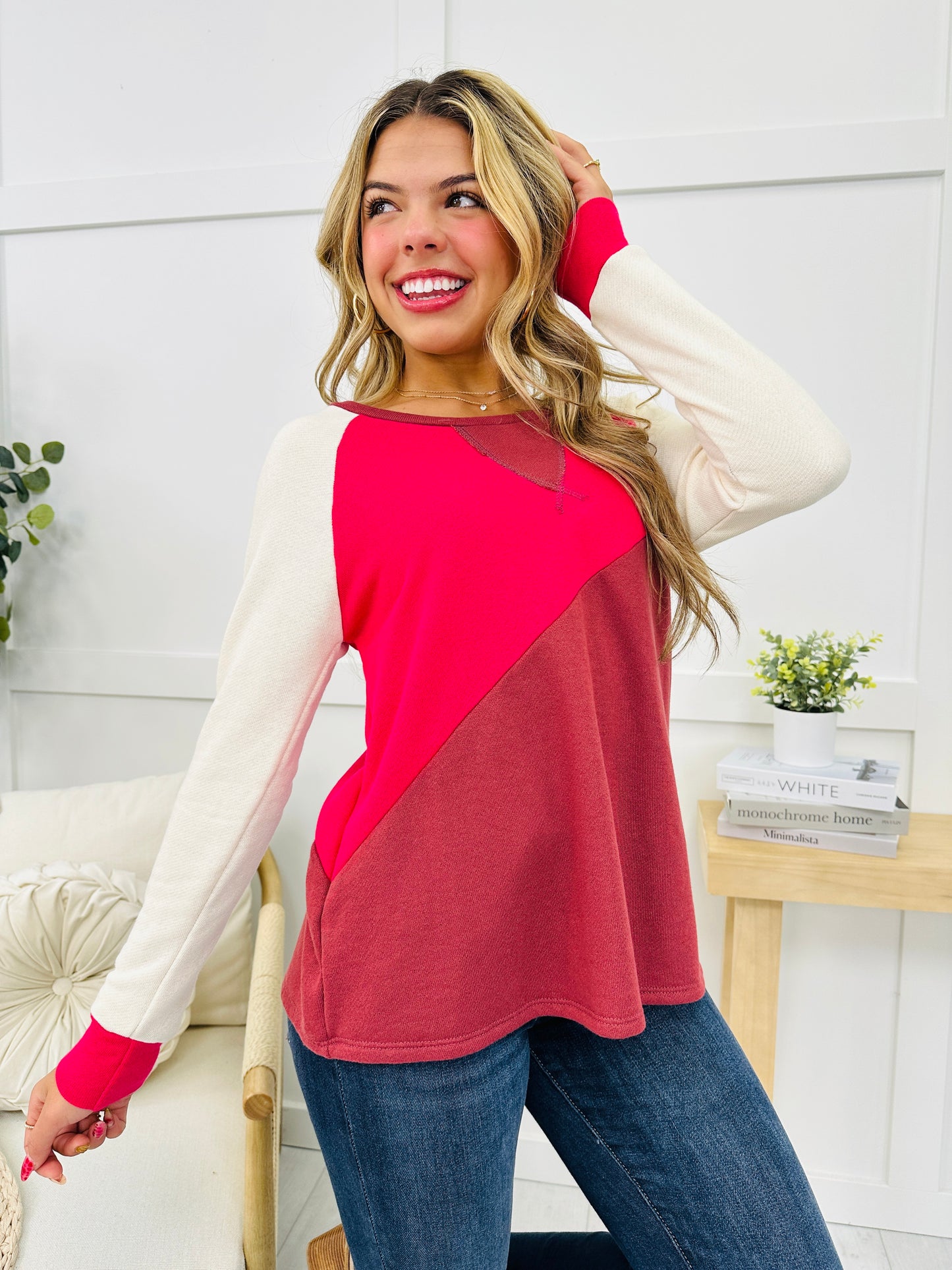 REG/CURVY Multicolor Magic Top In Burgundy