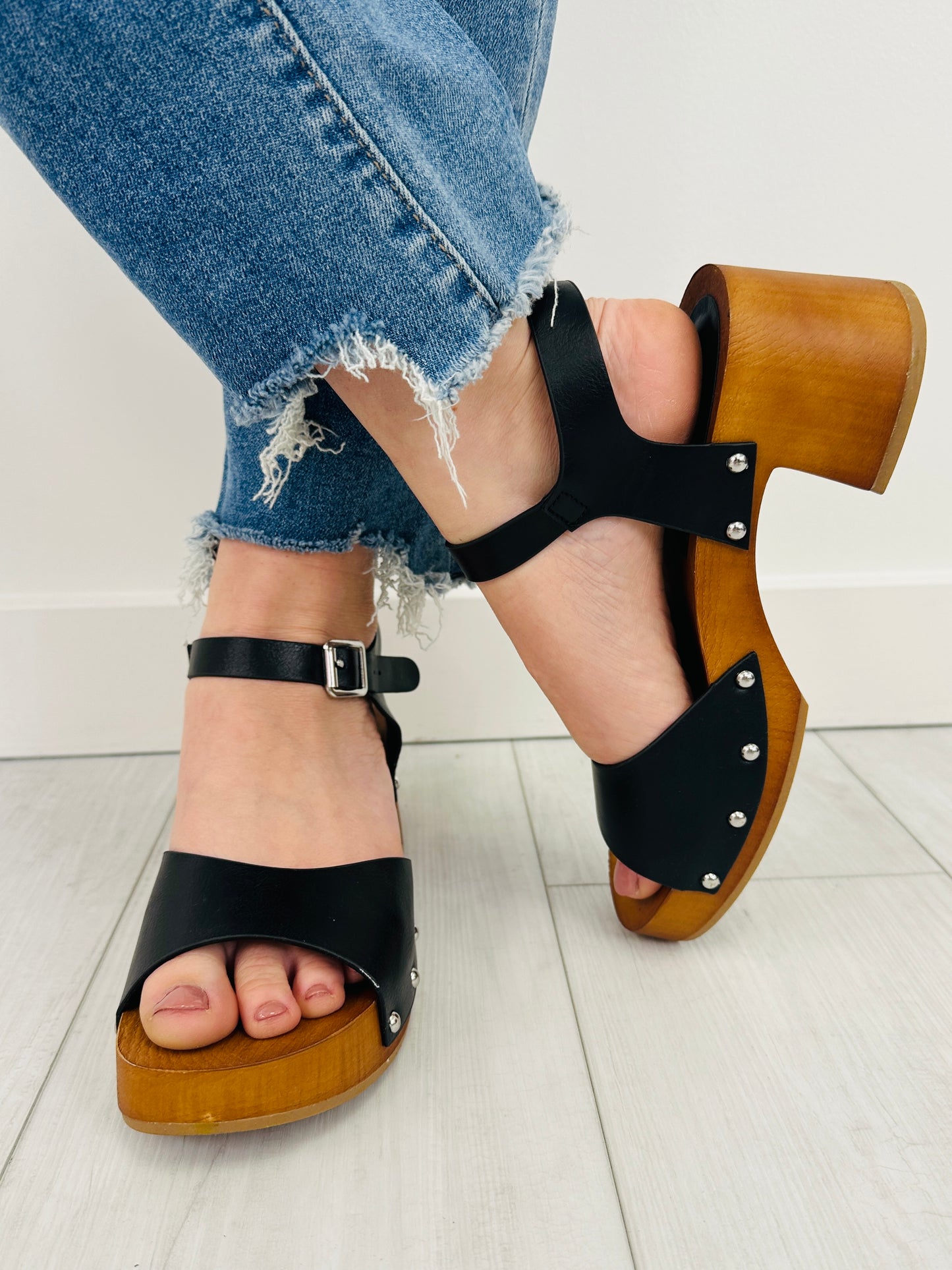 Stud Intentions Sandals in Black