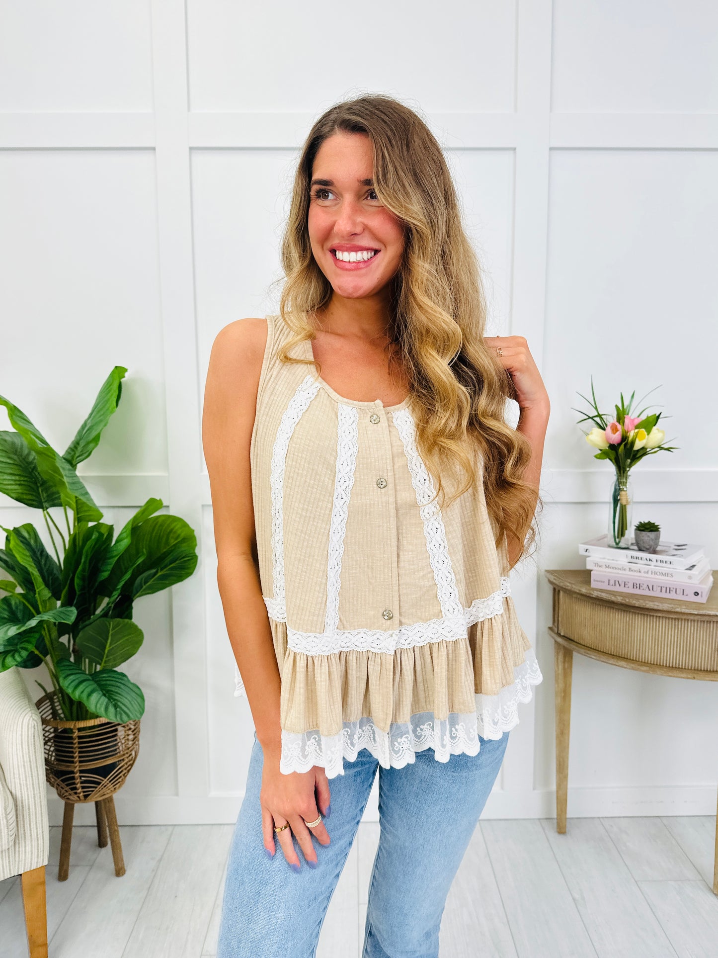 Sweet Detail Tank Top