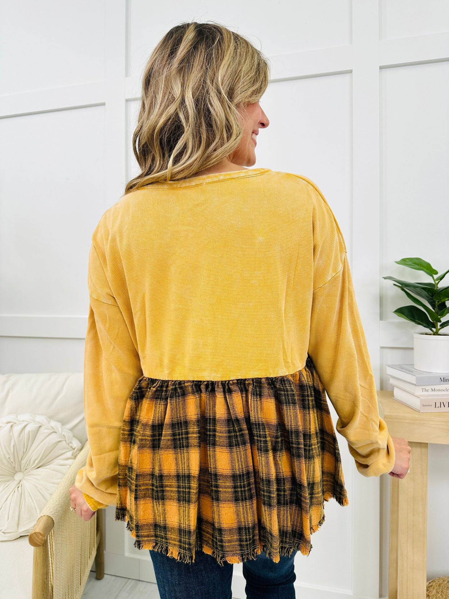 Vivid Hue Top In Mustard