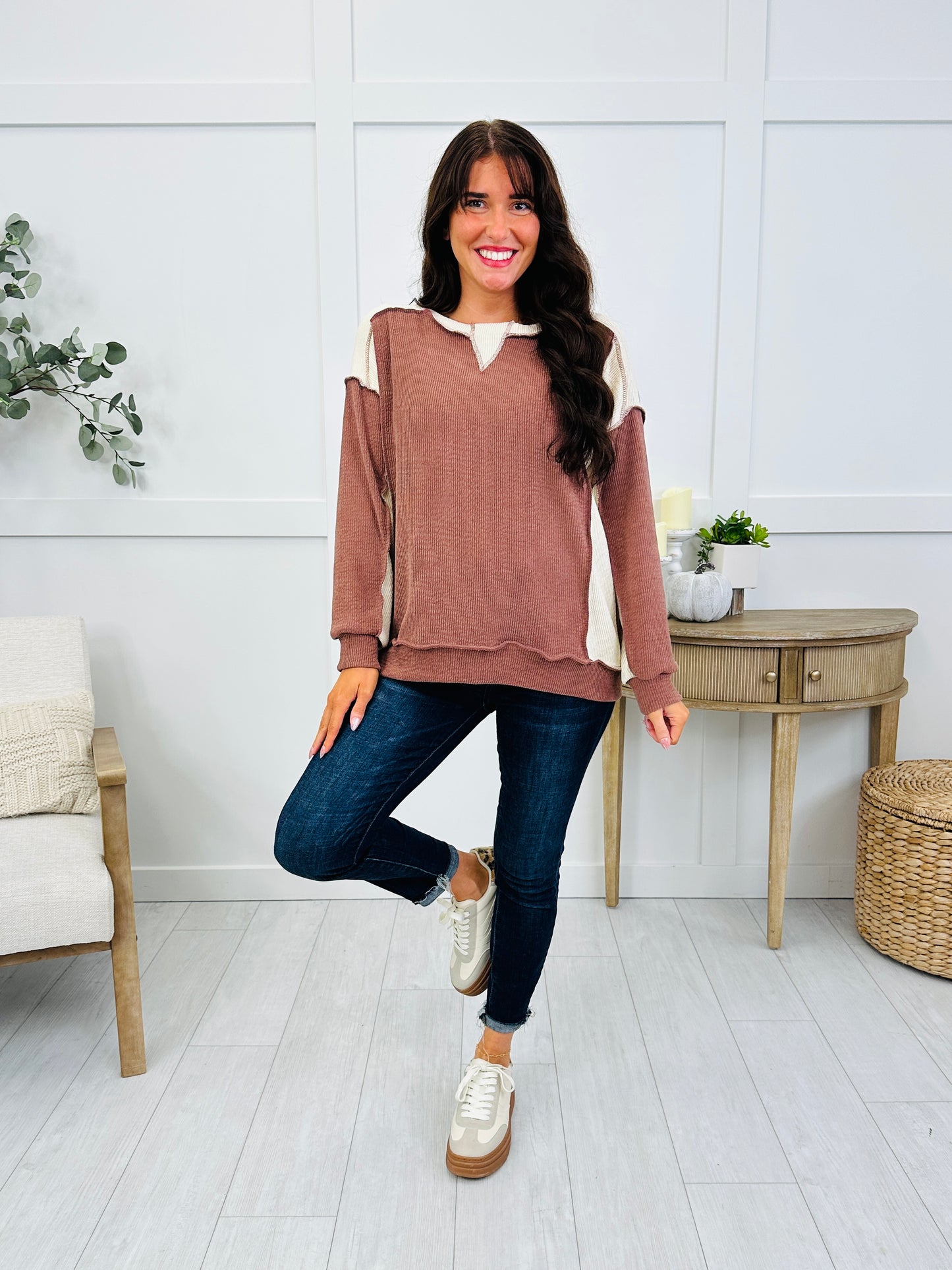 Café Cozy Sweatshirt In Nutmeg