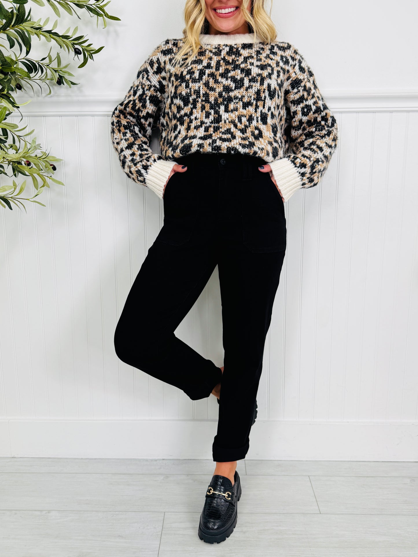 Judy Blue Black On The Go Weekender Jeans