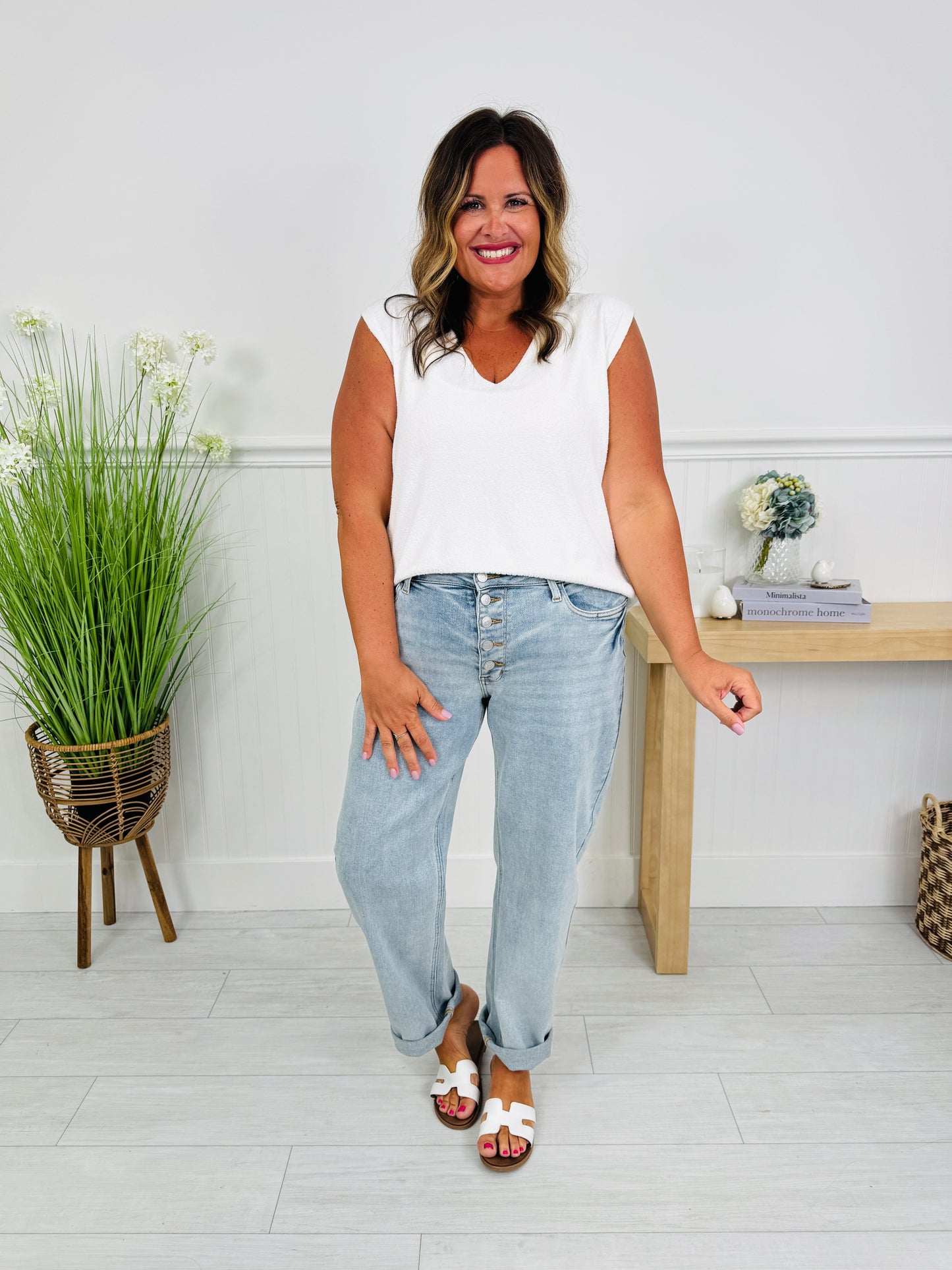 Judy Blue Everyday Style Slim Barrel Jeans