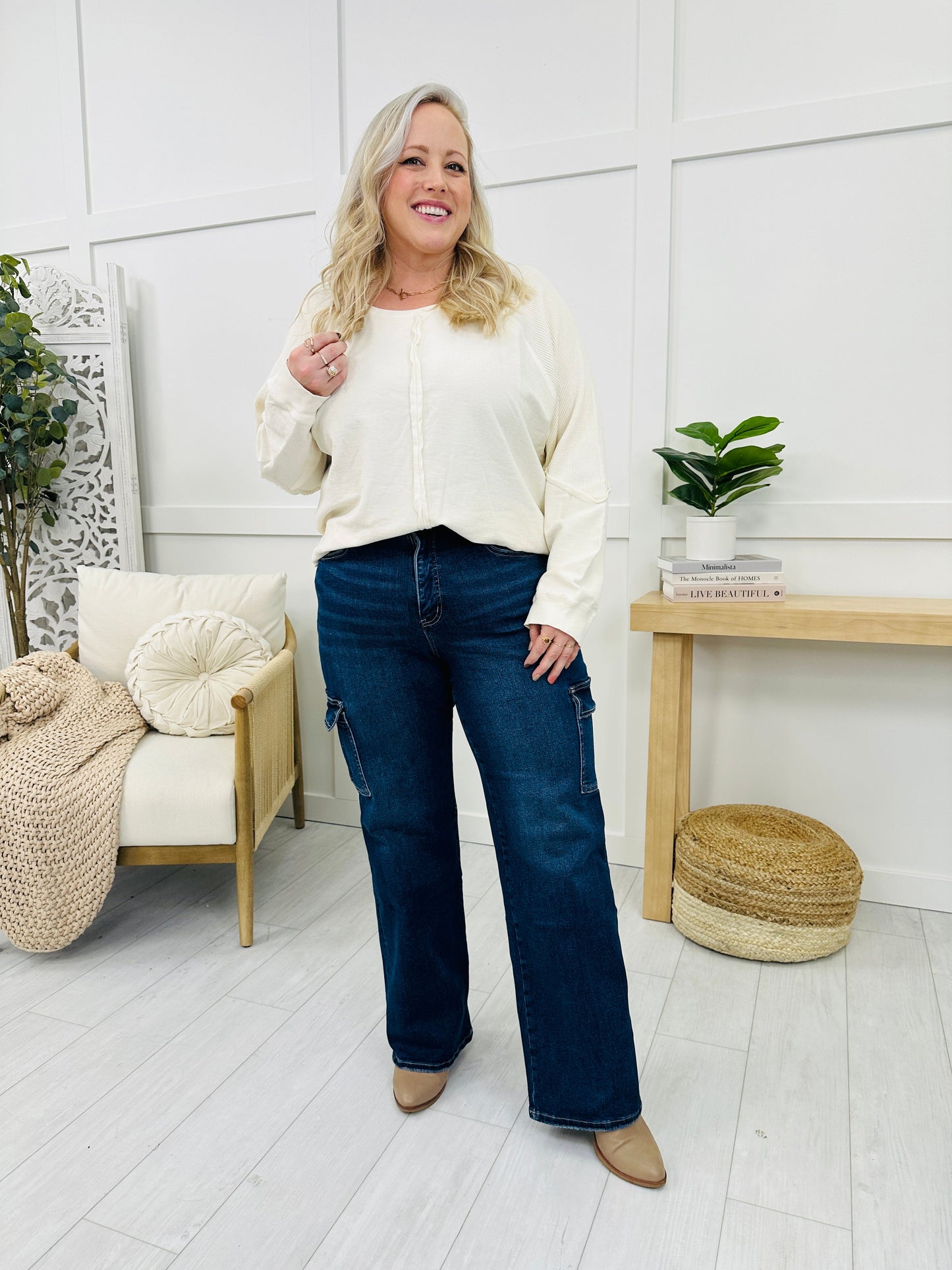 MOCO Exclusive Casually Cargo Tummy Control Jeans In Reg/Curvy