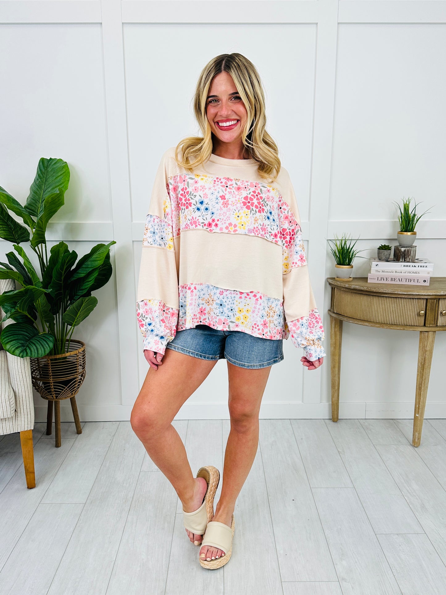 Floral Focus Top In Oatmeal