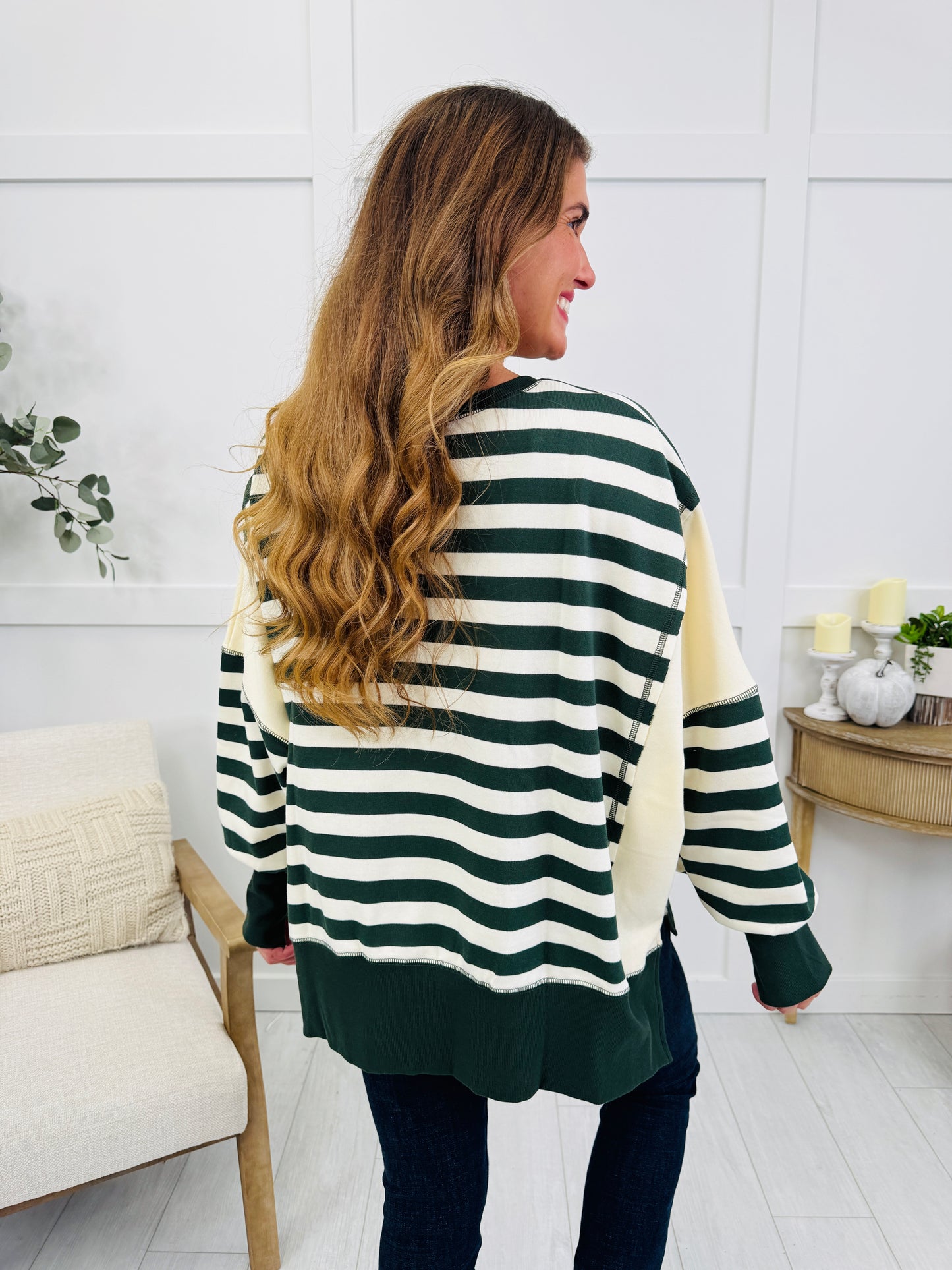 The Hidden Gem Top In Hunter Green/Ivory
