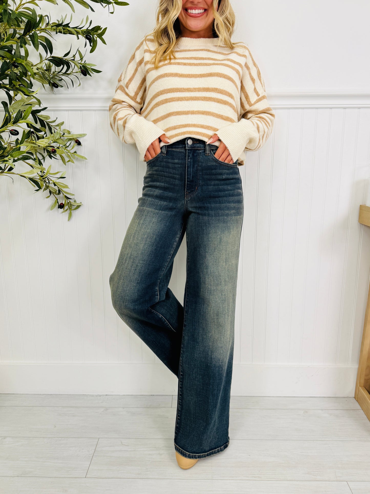 Judy Blue Behind The Scenes Retro Wide Leg Jeans