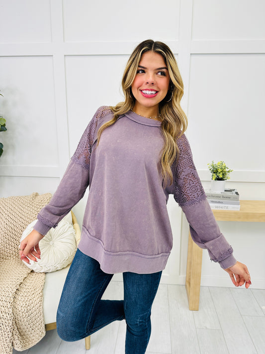 REG/CURVY Lavender Dreams Pullover