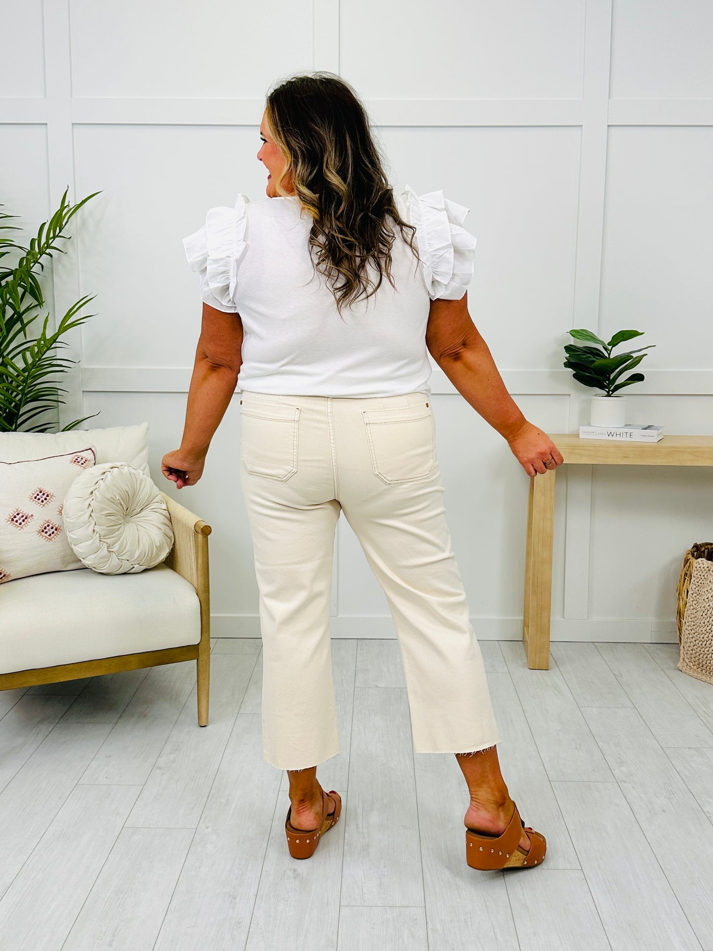 Judy Blue Cream of The Crop Cropped Wide Leg Jeans