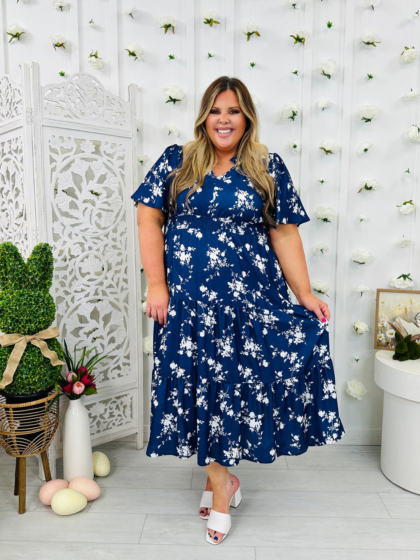 Sunday in Petals Dress In Navy