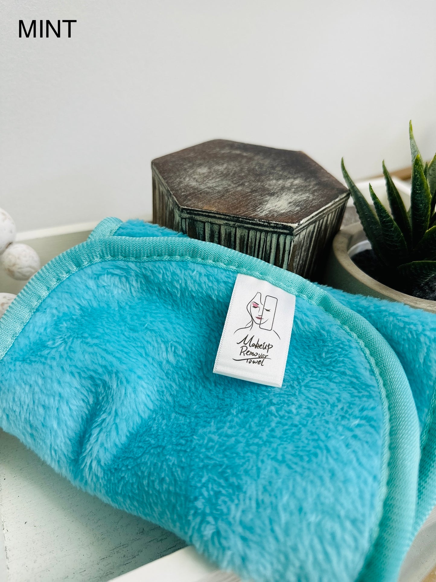 Restock! Makeup Remover Towels- Multiple Colors!