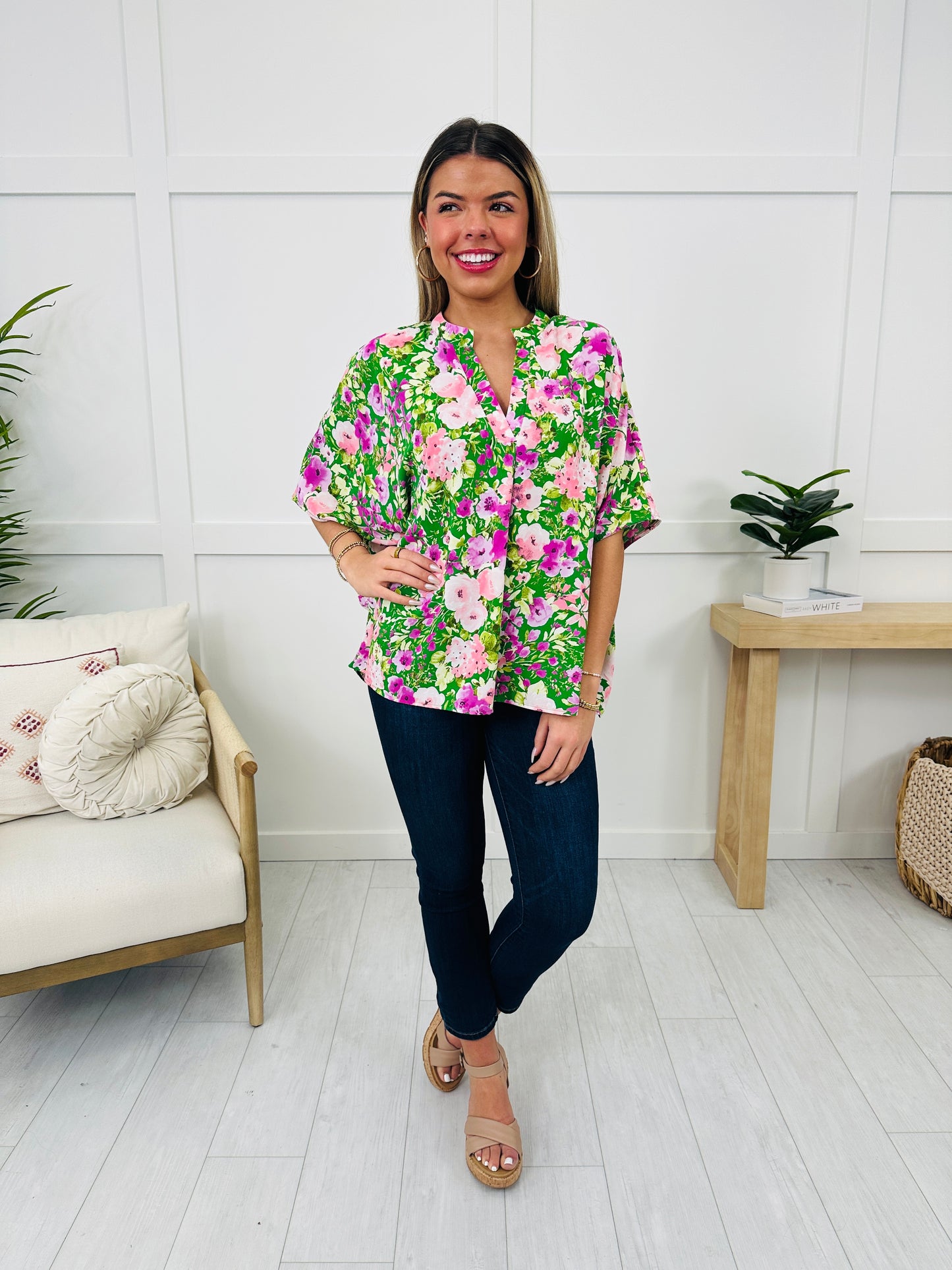 REG/CURVY Petals Of Joy Top