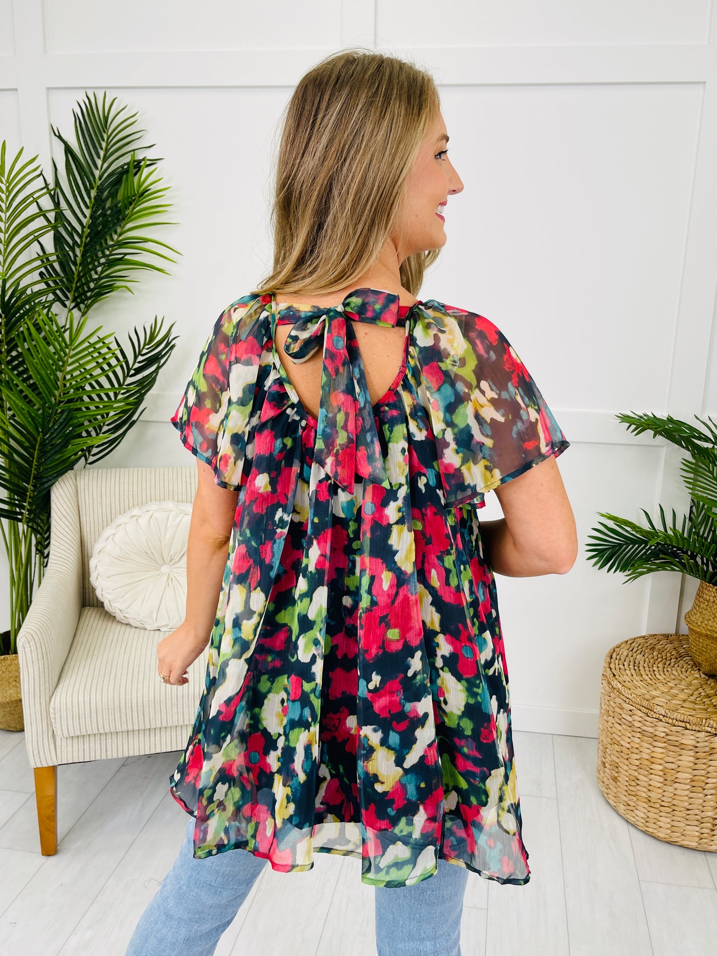 Floral Sketch Top in Dark Navy