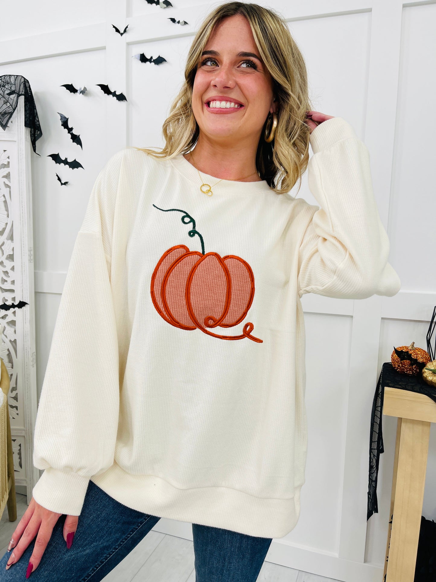 REG/CURVY Jack O' Lantern Glow Sweatshirt