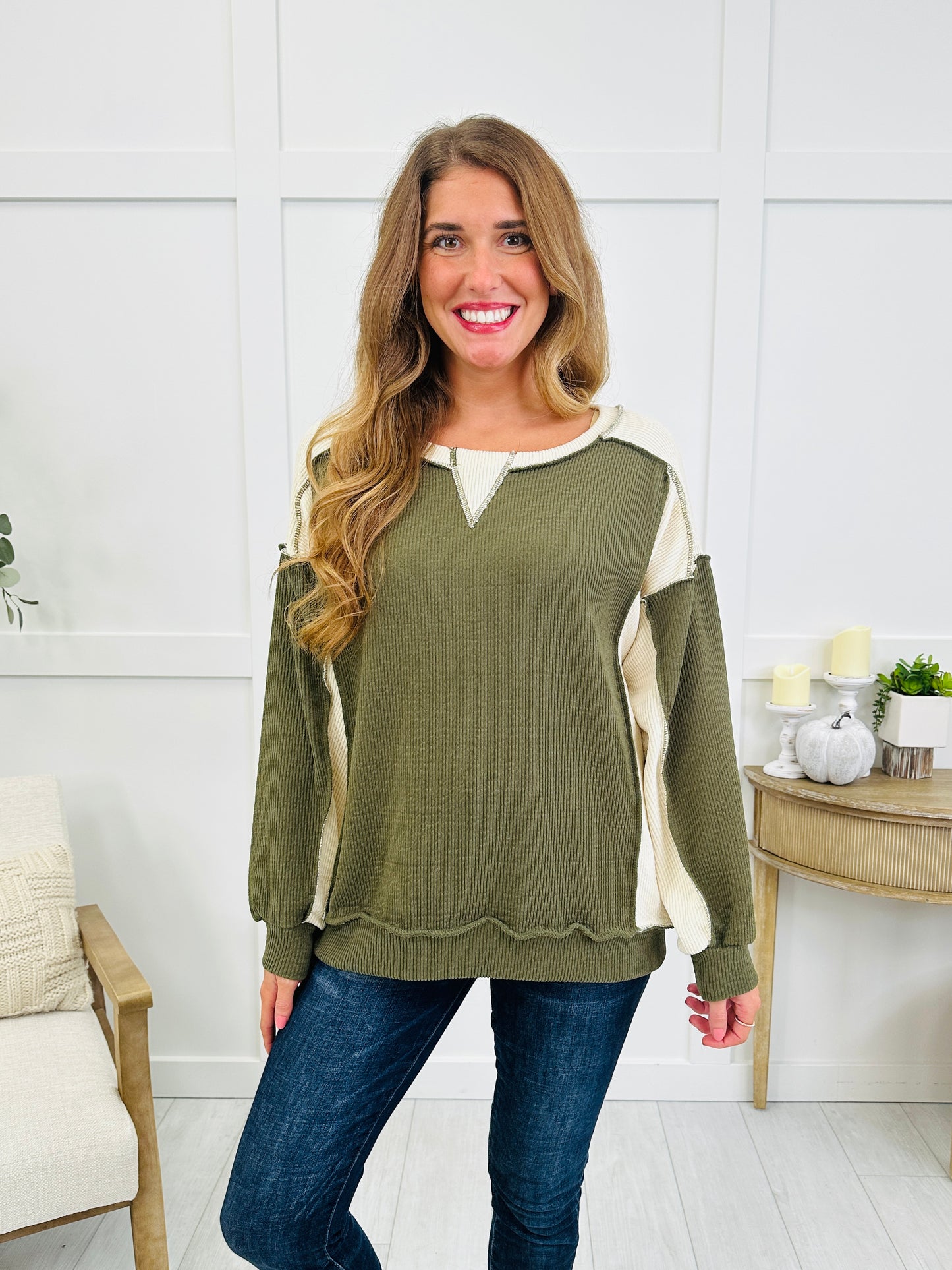 Café Cozy Sweatshirt In Olive