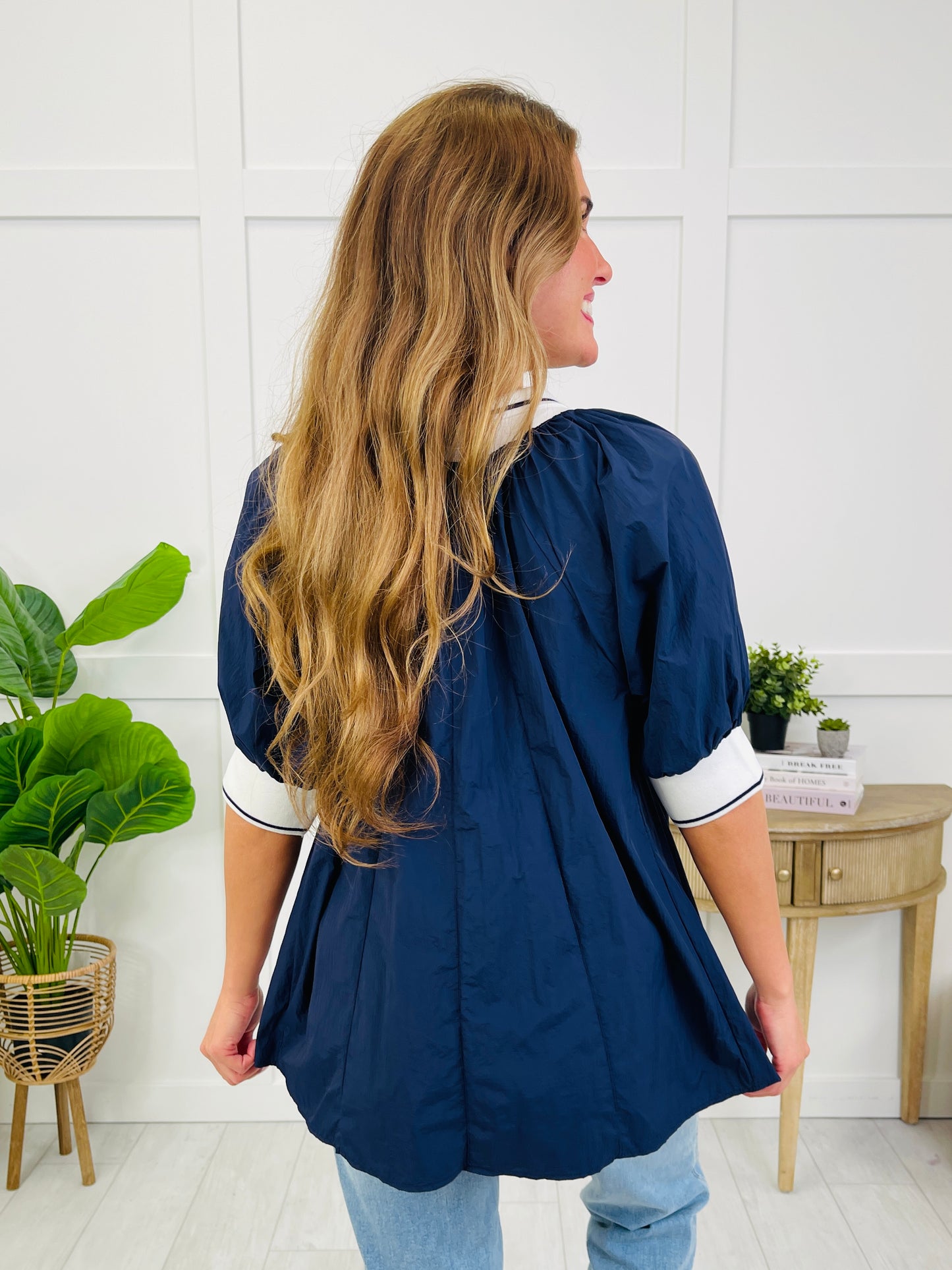 The Motion Pullover In Navy