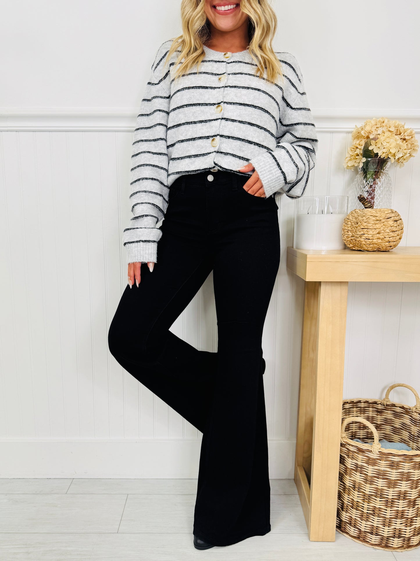Judy Blue Back In Black Flare Jeans