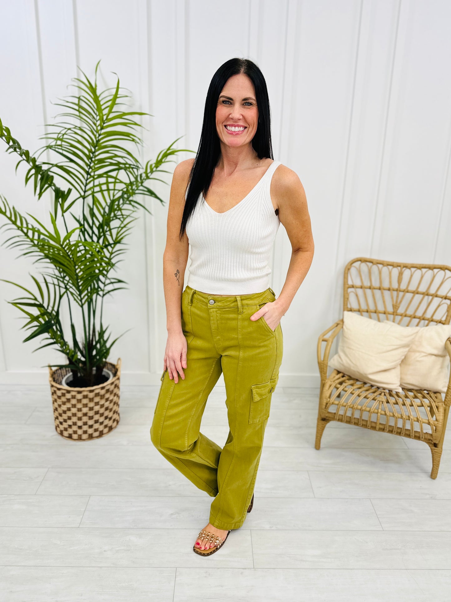 Judy Blue REG/CURVY Matcha Made in Heaven Straight Leg Cargo Jeans