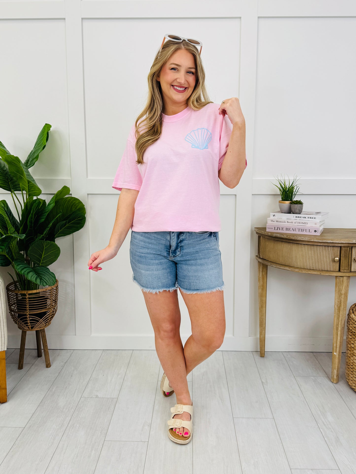 Saltwater Seashells Sunshine Graphic Tee