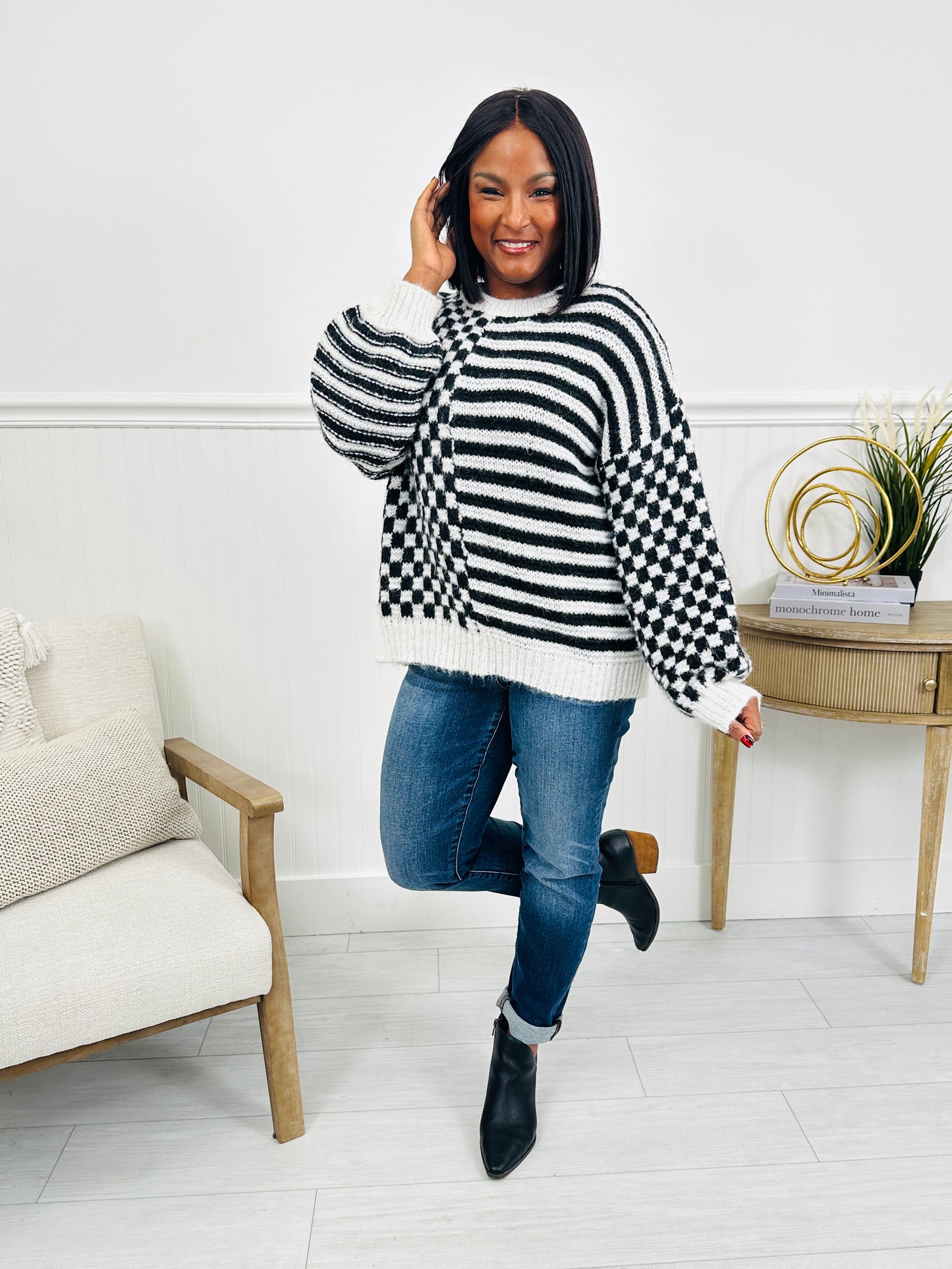 The Beat Goes On Sweater in Black/White