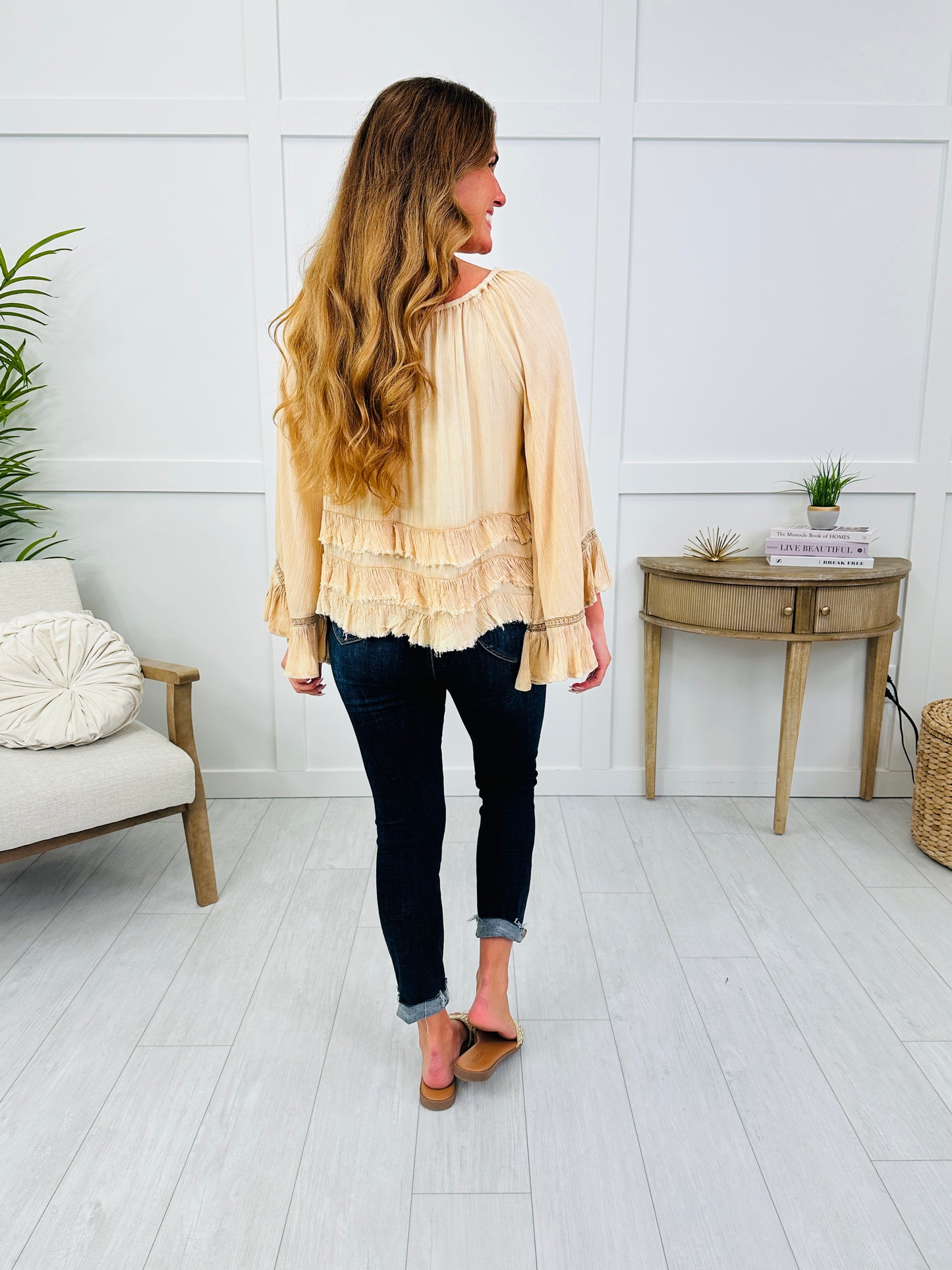 Dreamer's Delight Top In Almond