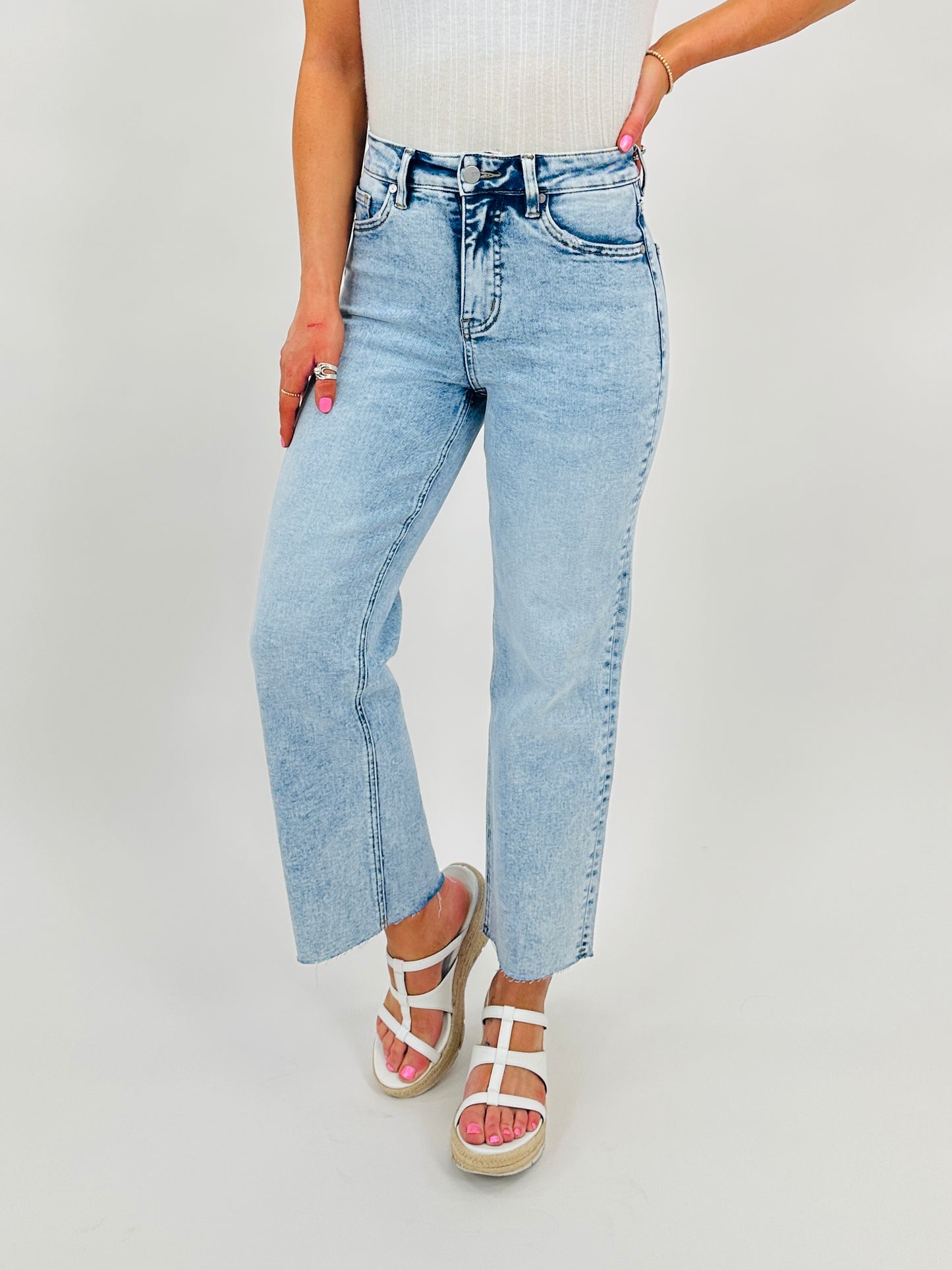 Can't Crop The Feeling MOCO Exclusive Tummy Control Cropped Wide Leg Jeans