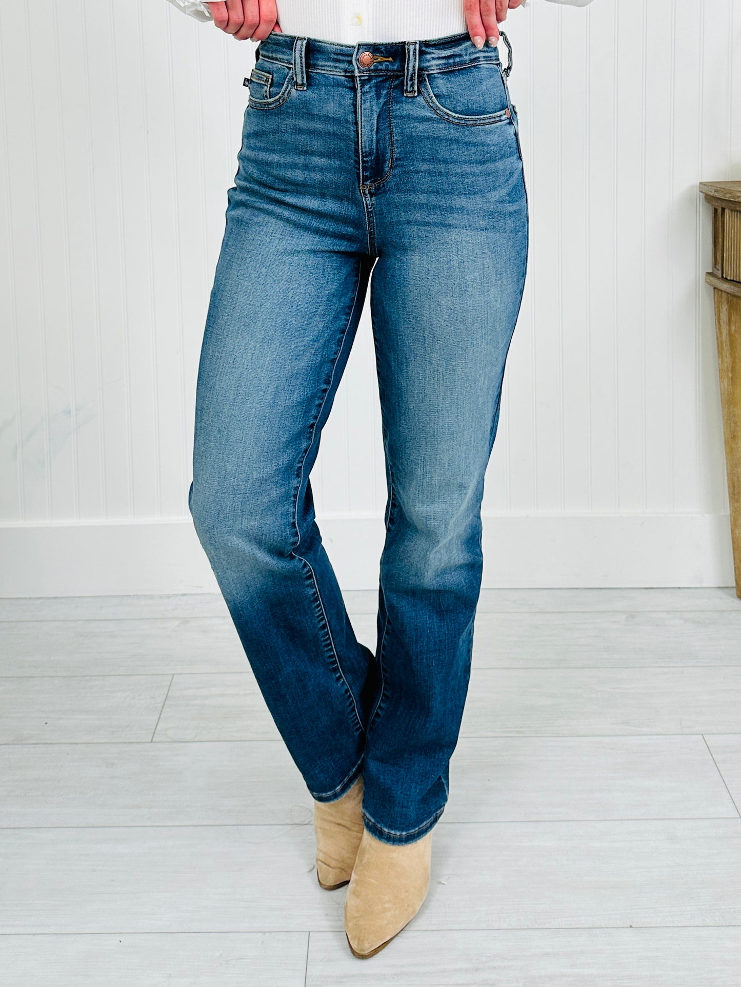 Judy Blue Switch It Up Straight Jeans