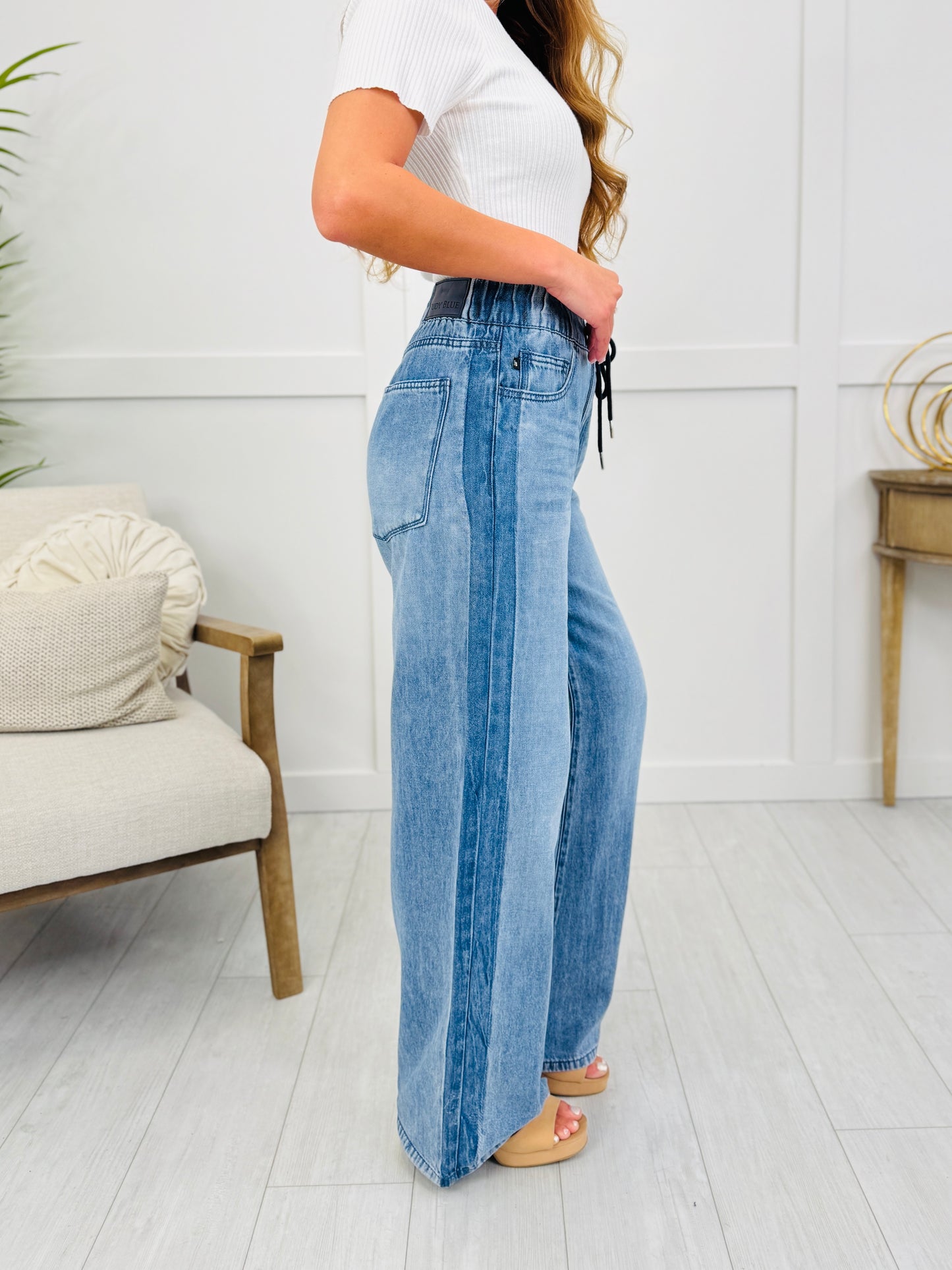Judy Blue Grab and Go Elastic Waistband Jeans