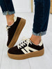 Sidewalk Chic Sneakers In Brown/Beige