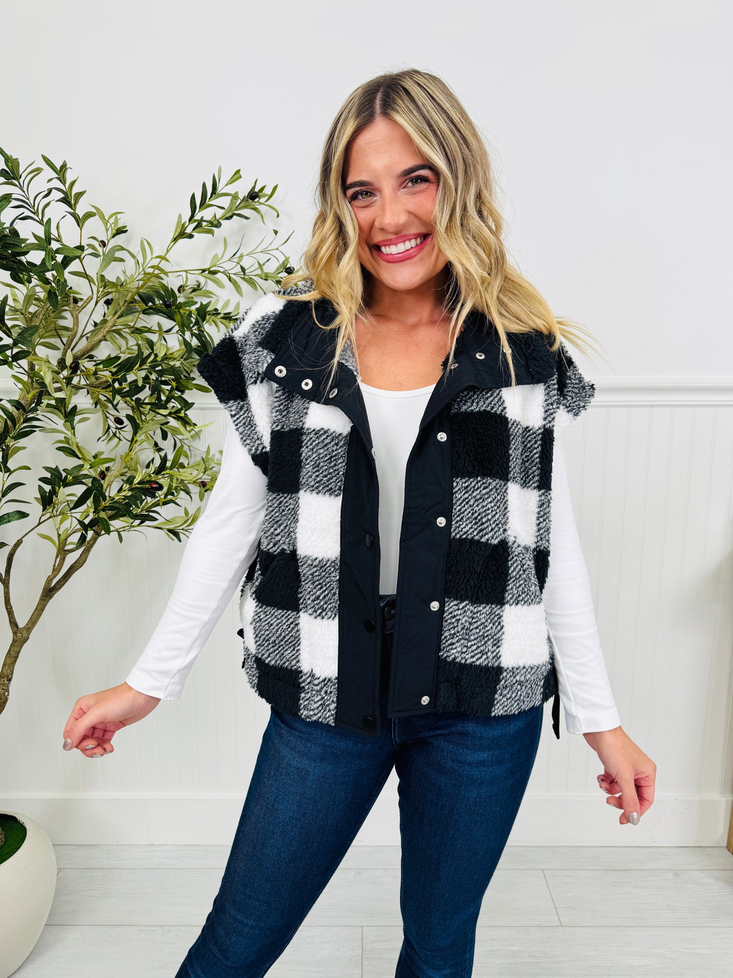 Plaid To Perfection Vest In Black