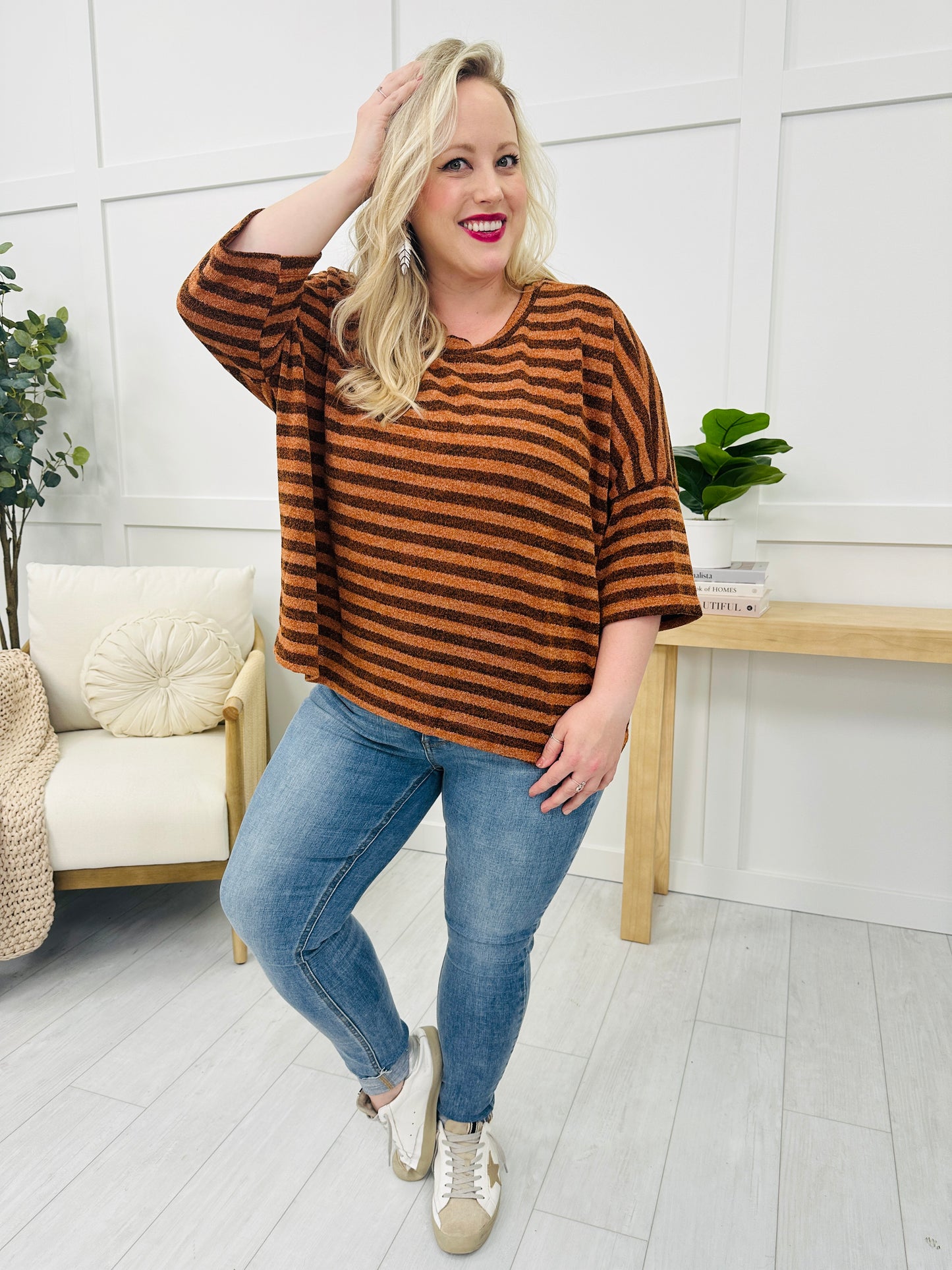 REG/CURVY Dancing Dreams Top