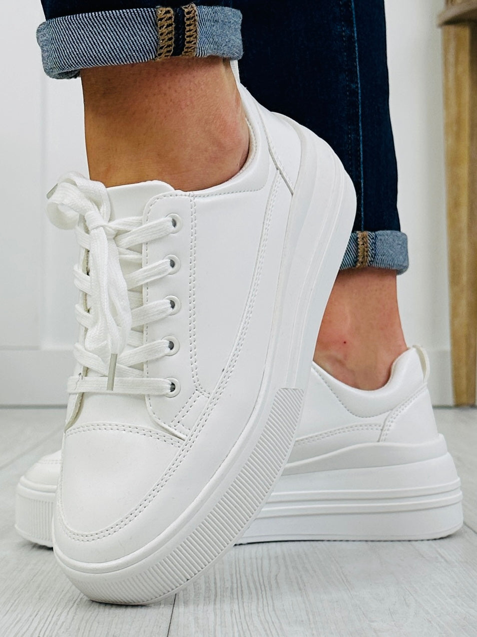 The Weekender Sneakers