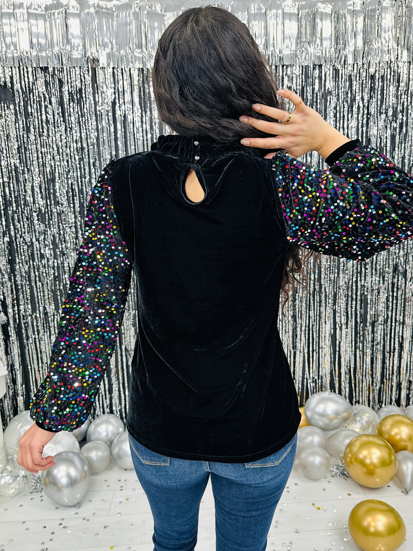 REG/CURVY Starlight Sequin Top