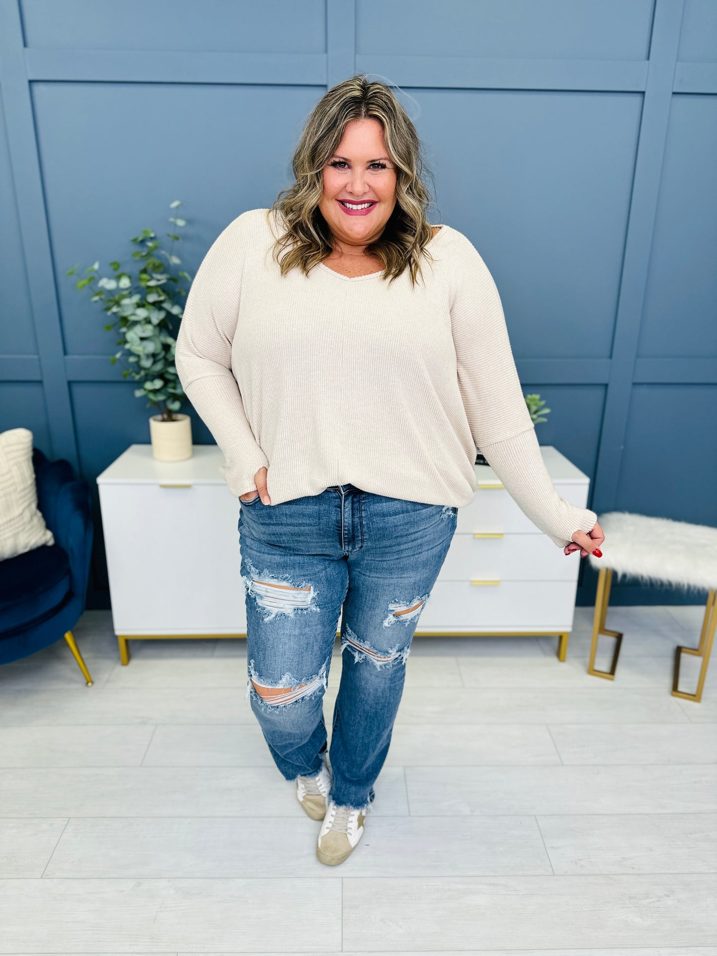 Judy Blue REG/CURVY Get Something Straight Mid Rise Jeans