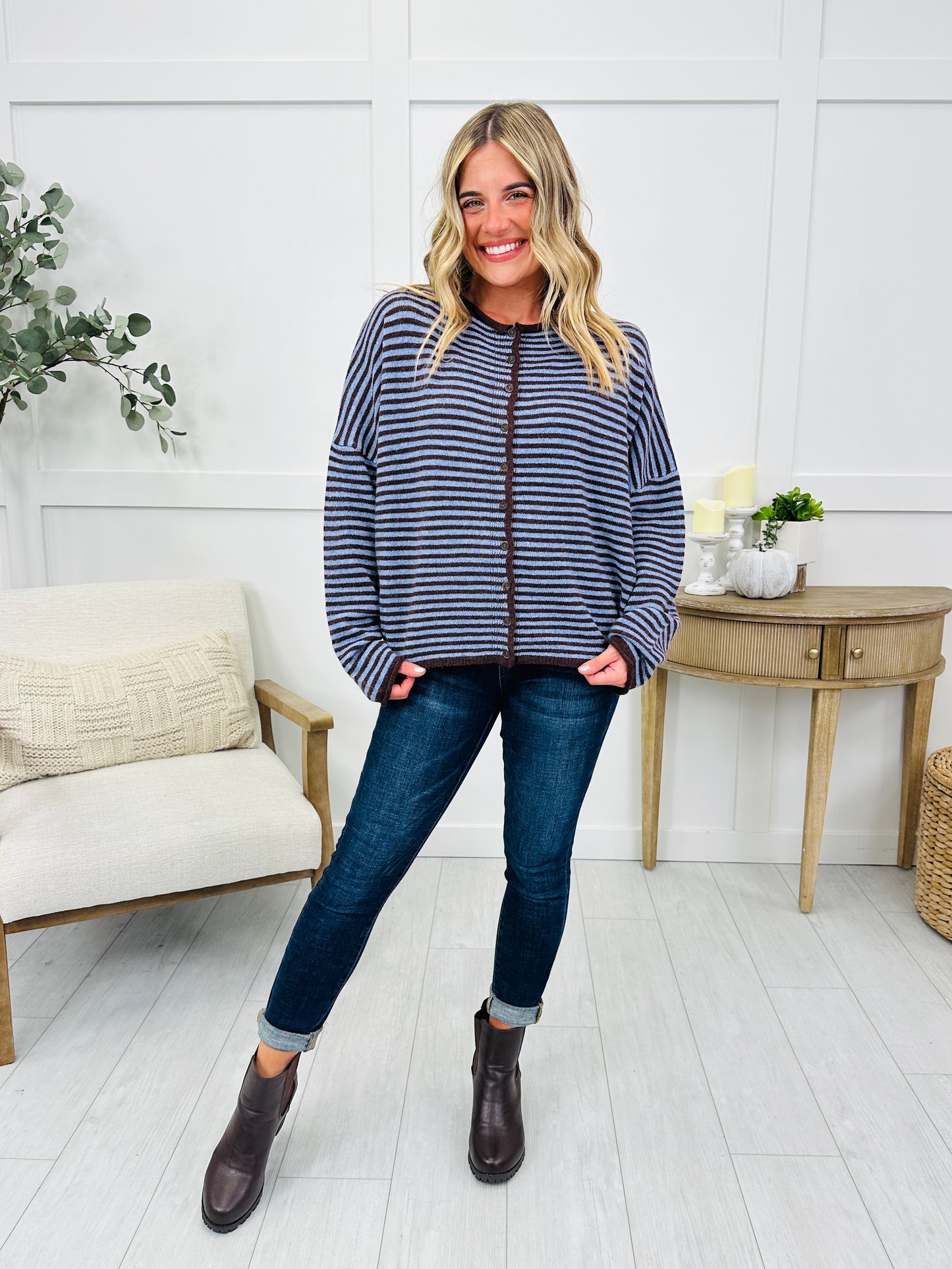 The Fireside Stripe Top In Dark Brown